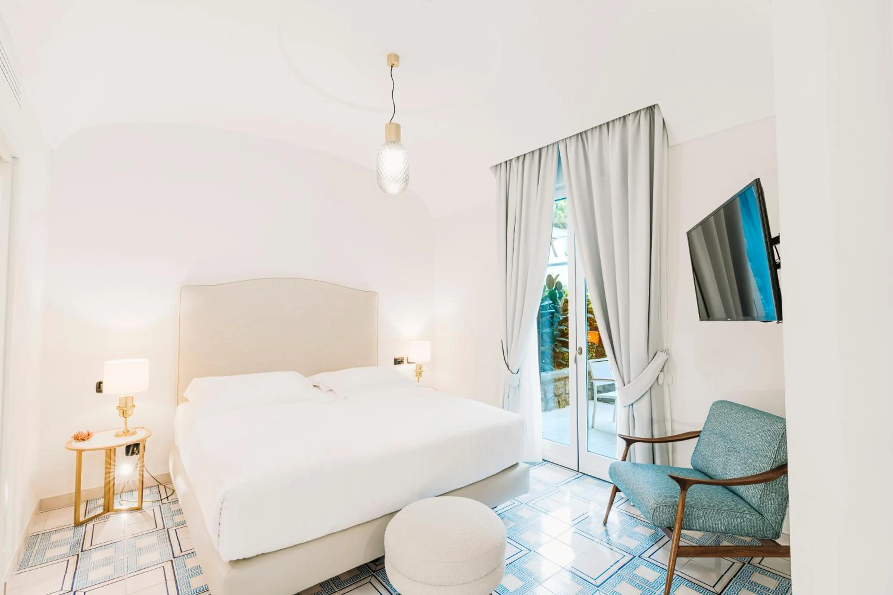 Bed in San Montano Resort & Spa