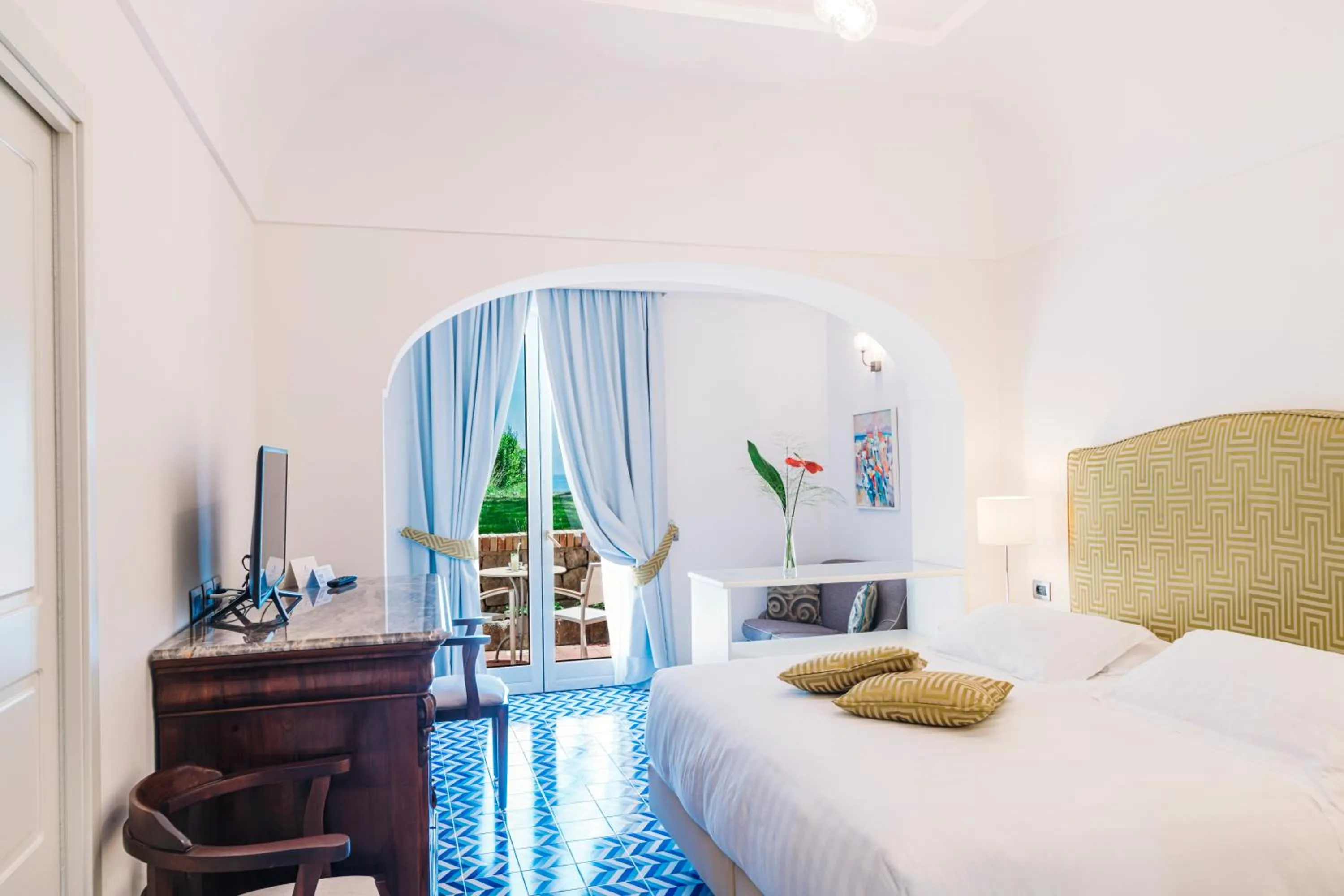 Bed in San Montano Resort & Spa