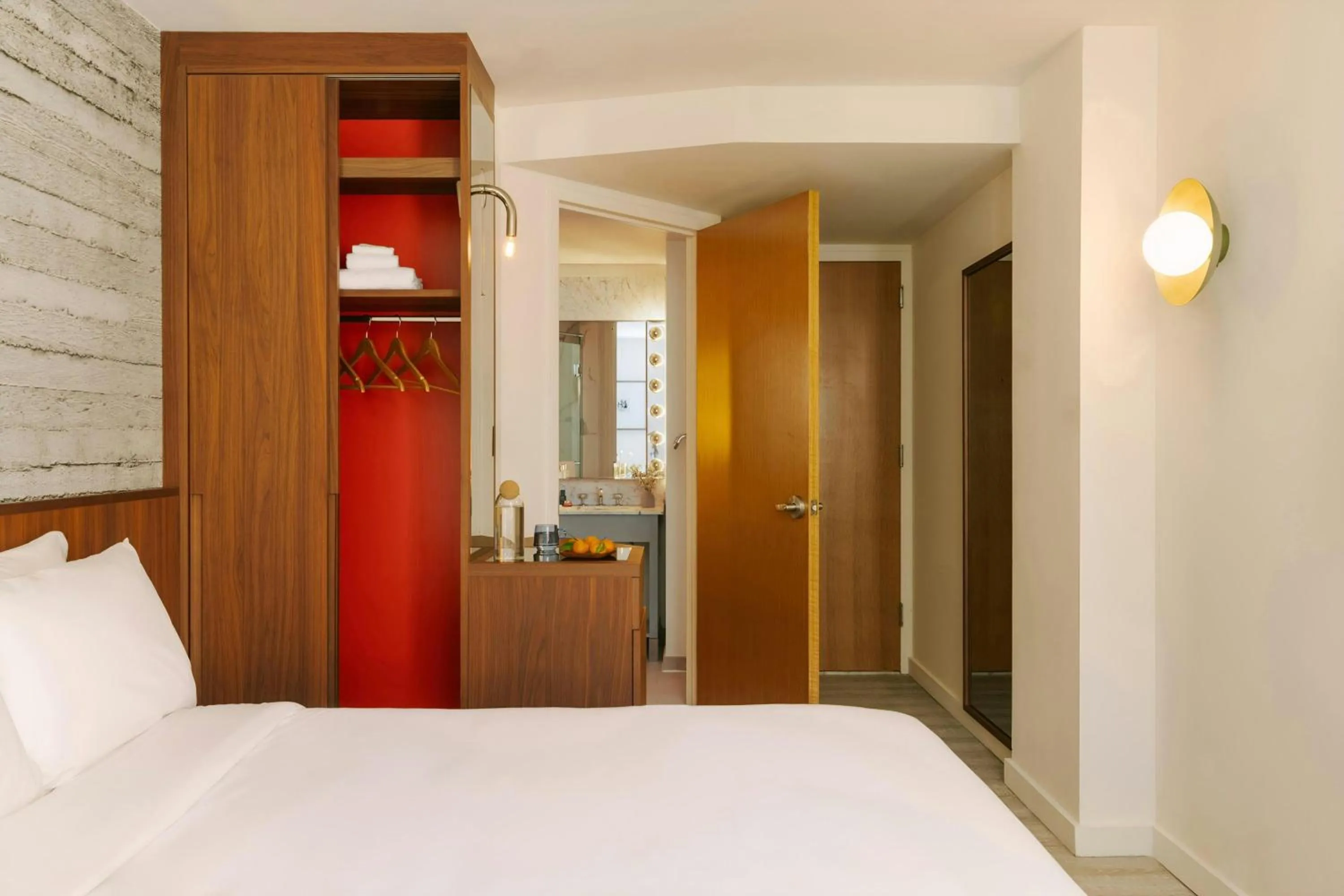 Bedroom, Bed in Henri on 24 Hotel Chelsea, Sonder by Marriott Bonvoy