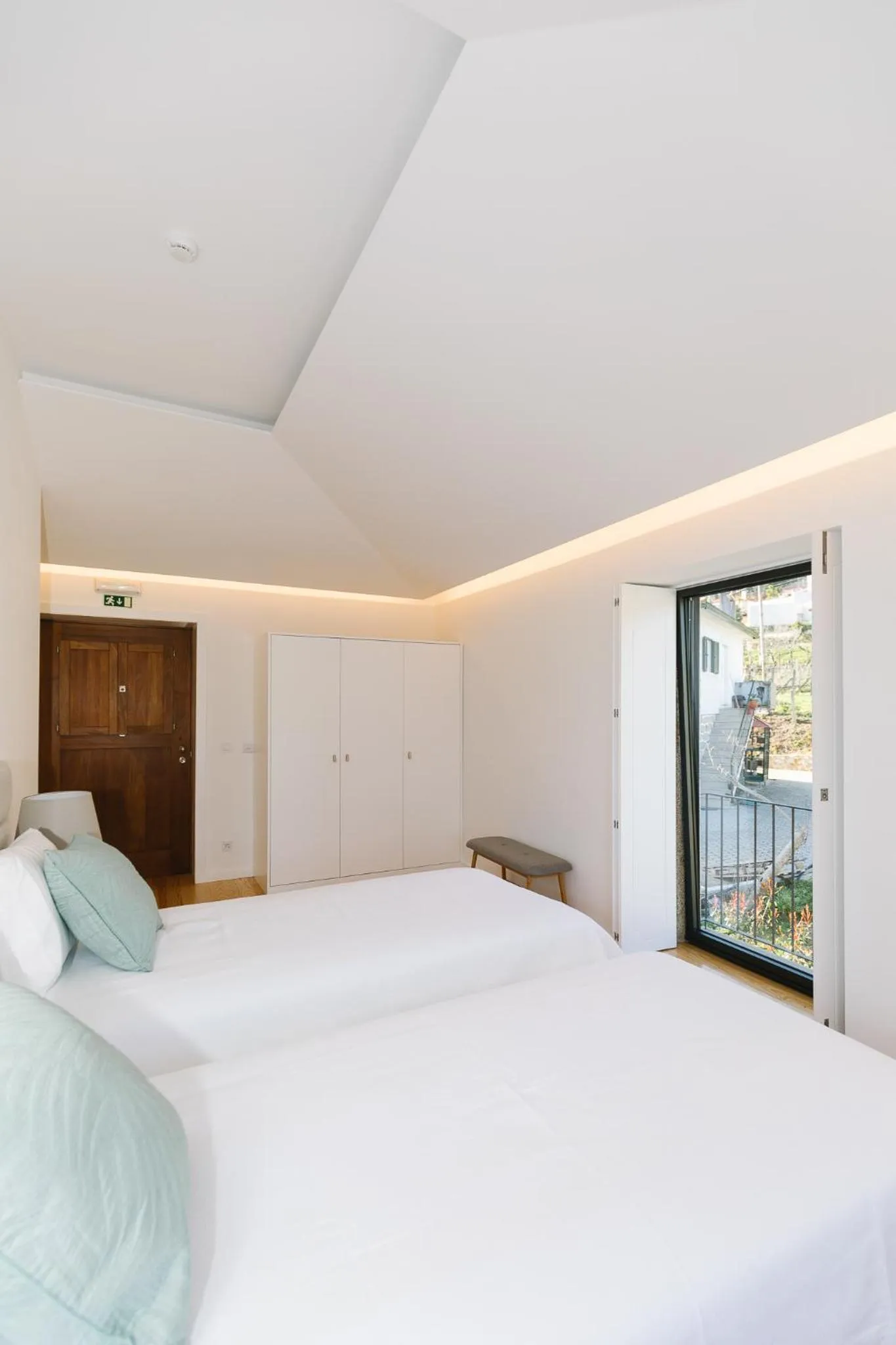 Photo of the whole room, Bed in Casa Vieira Lobo