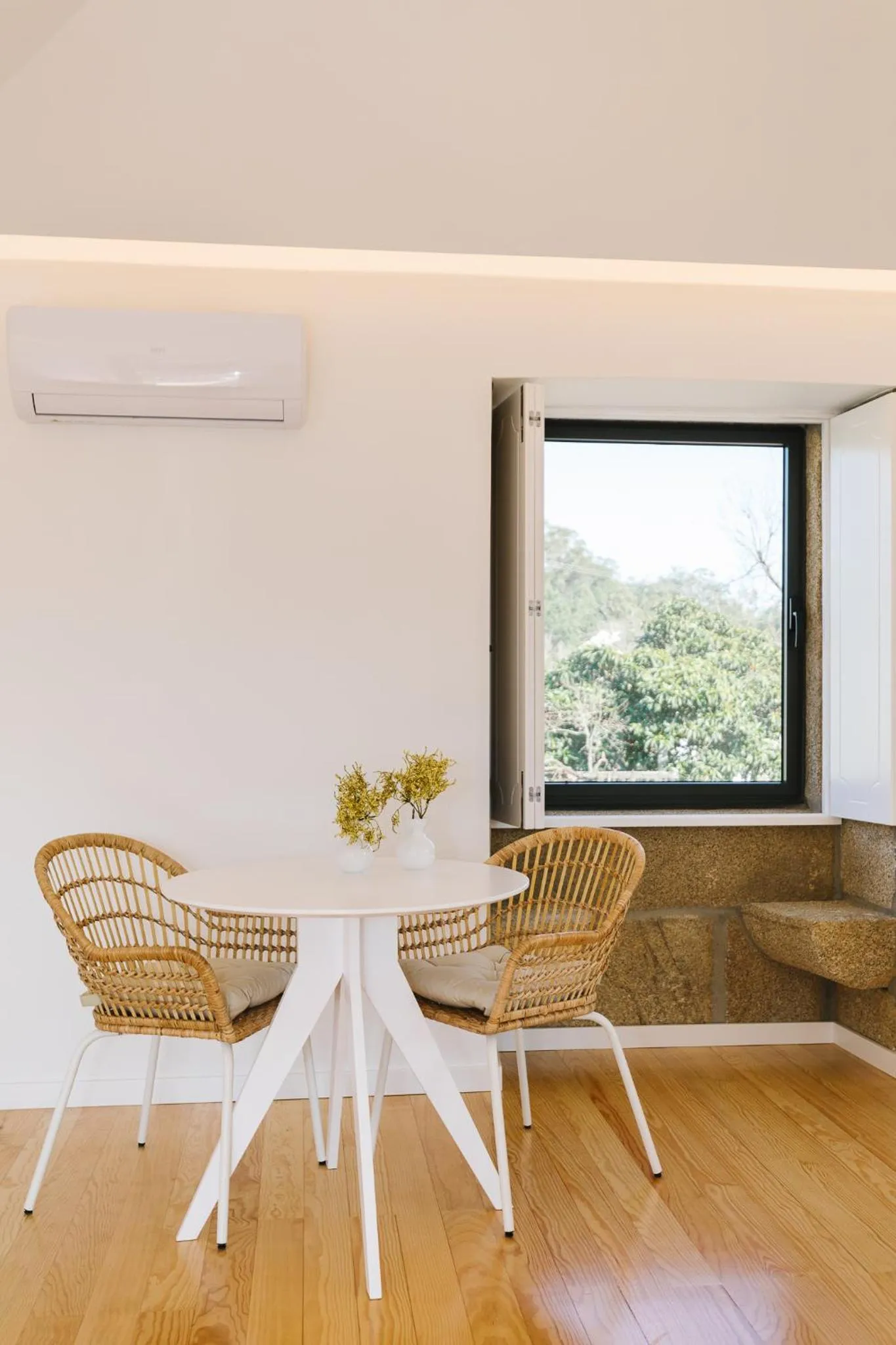 Seating area in Casa Vieira Lobo