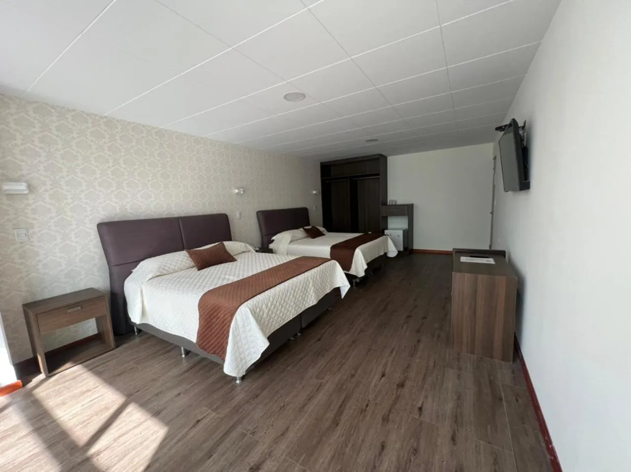 Photo of the whole room, Bed in Novum Hotel