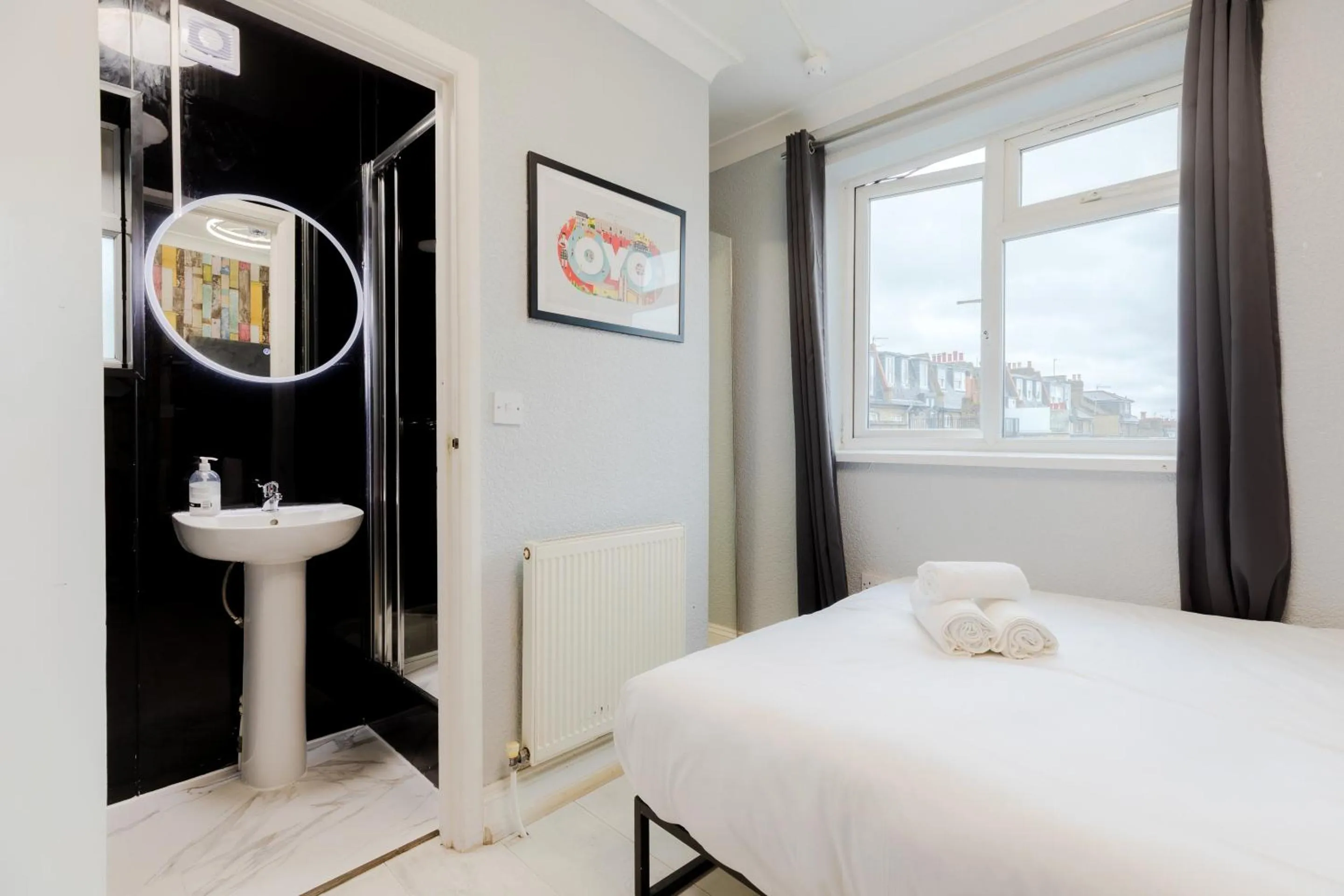 Bedroom, Bed in Orlando hotel