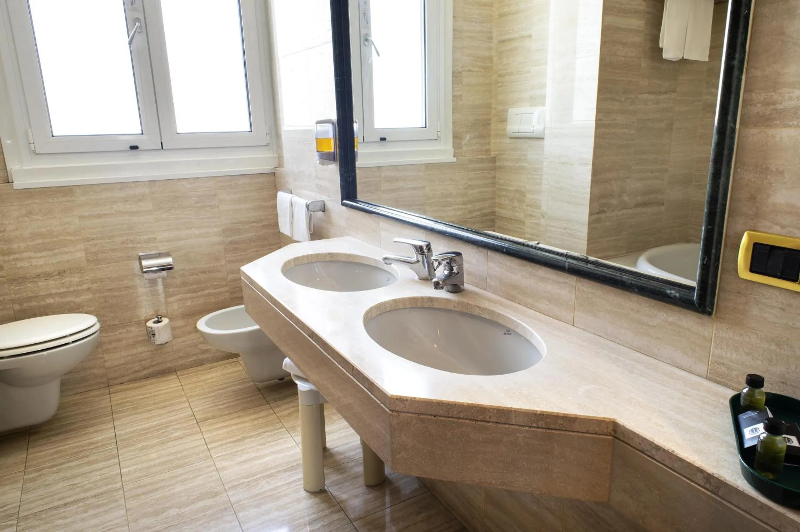 Bathroom in Hotel Alga