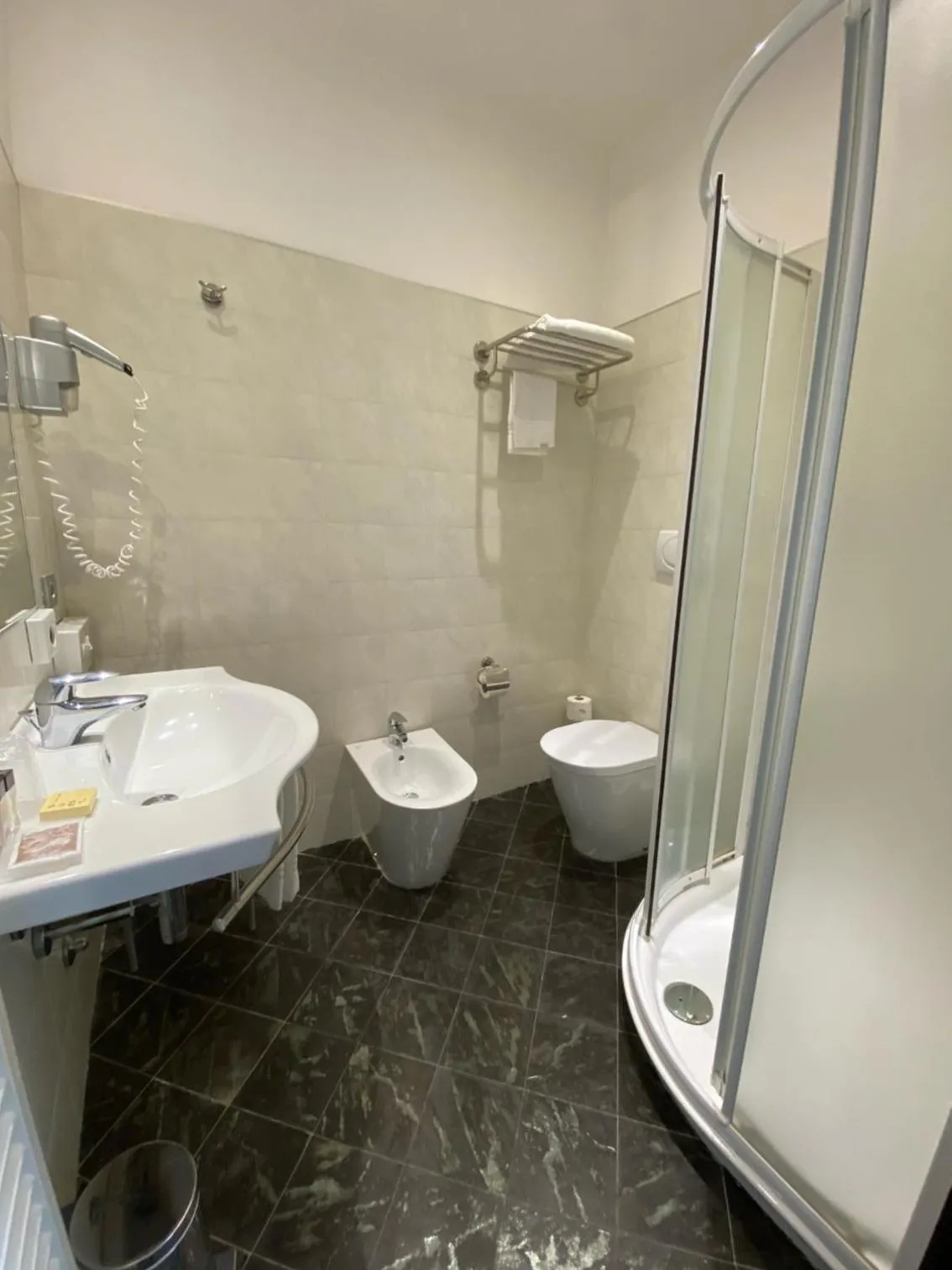 Bathroom in Card International Hotel