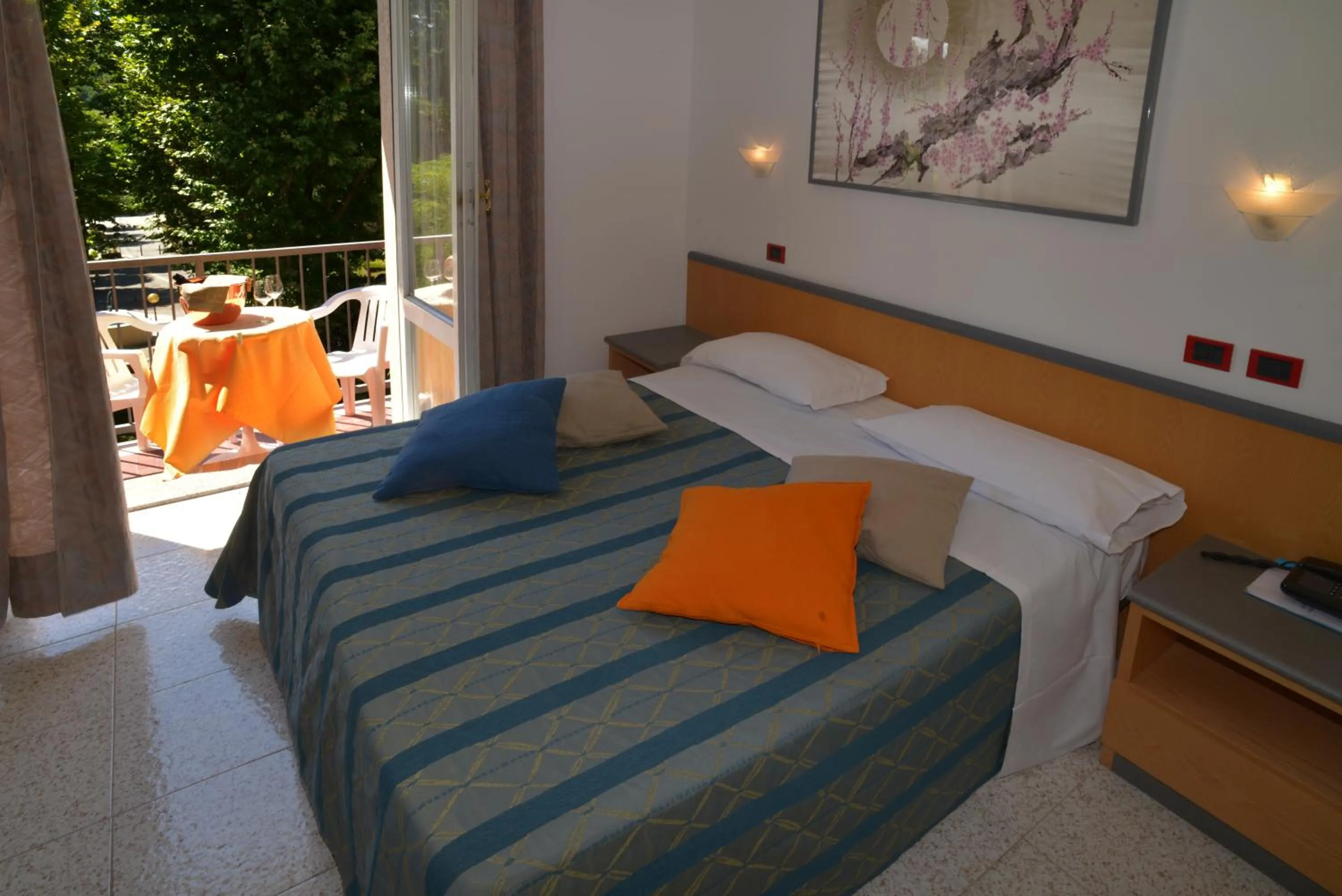 Other, Bed in Hotel Salus