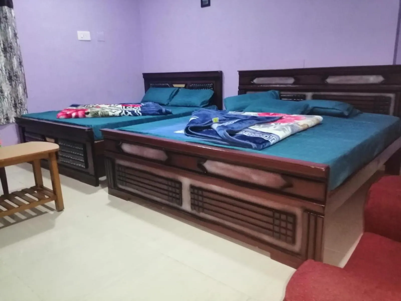 Family, Bed in Kodai Pinetree Residency