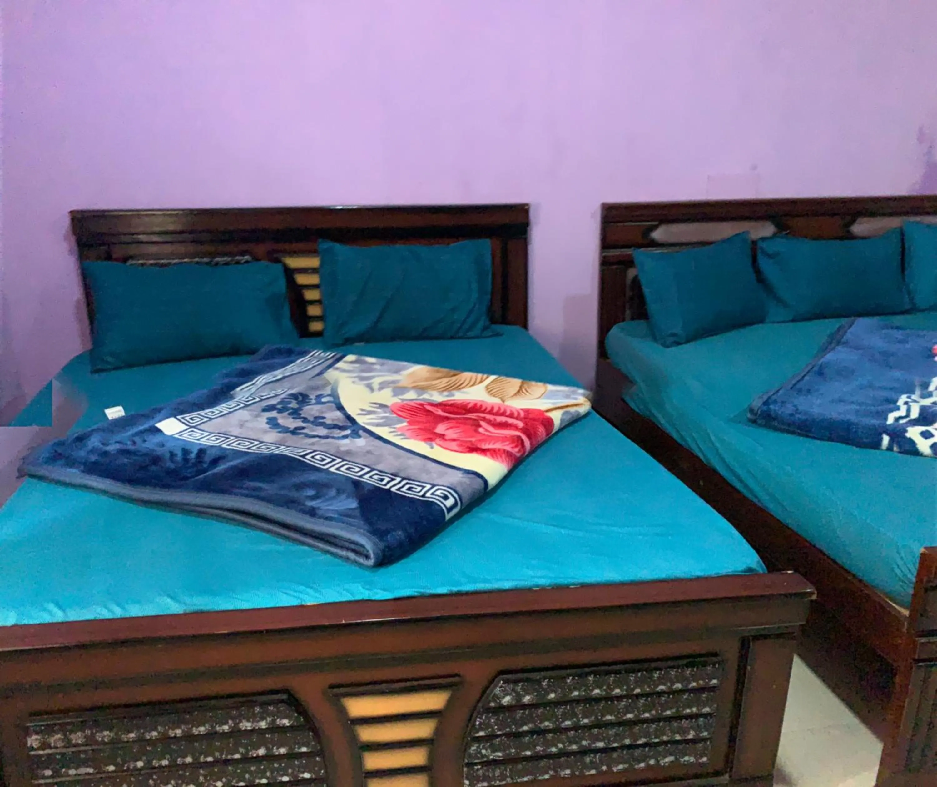 Bed in Kodai Pinetree Residency