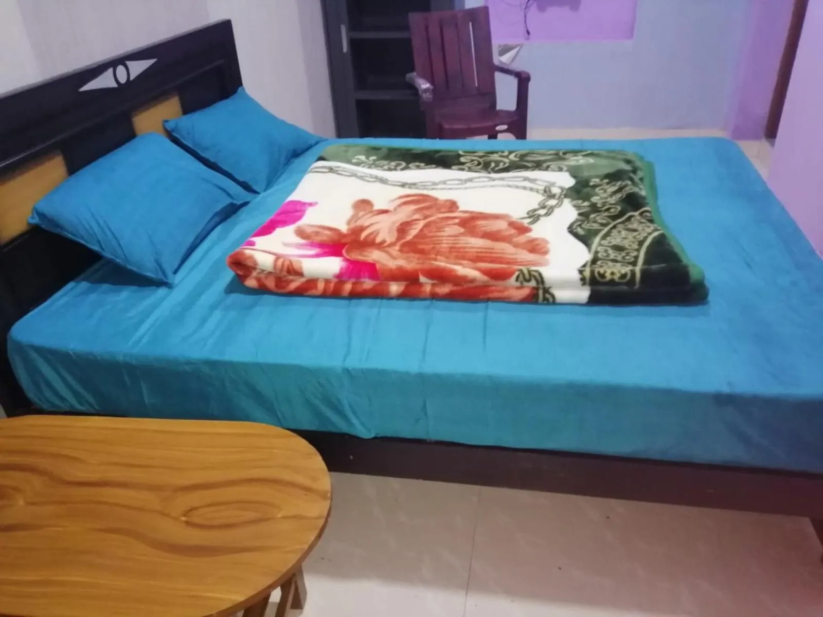 Bed in Kodai Pinetree Residency