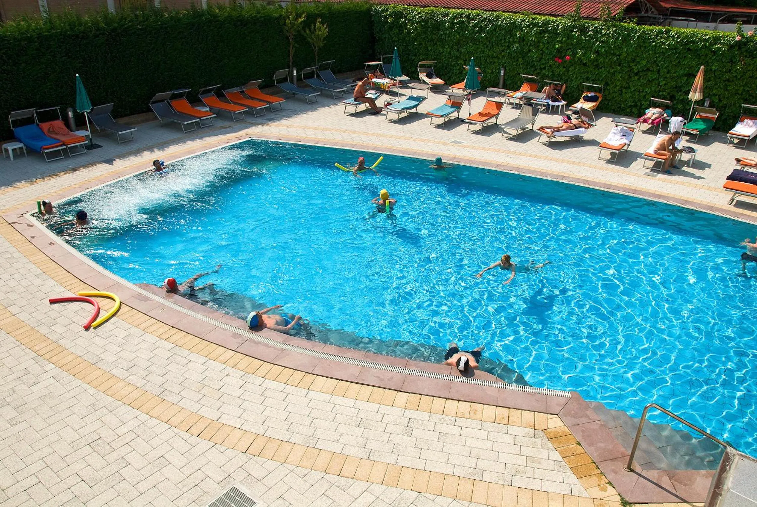 Swimming pool in Hotel Columbia Terme