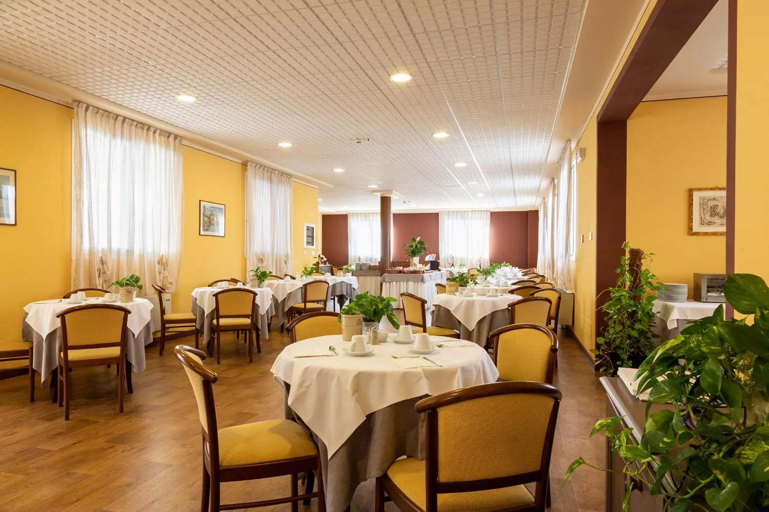 Restaurant/places to eat in Hotel Columbia Terme