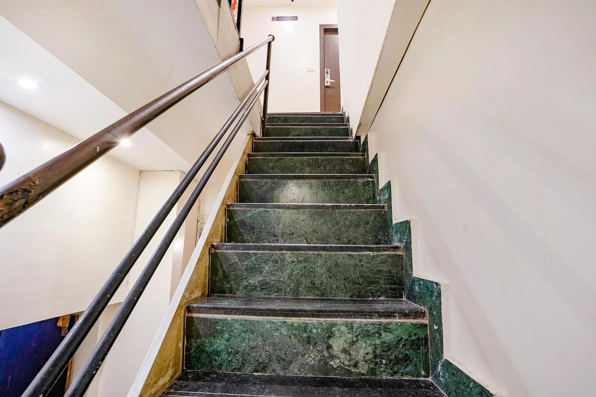 Lobby or reception in Via Abad Inn