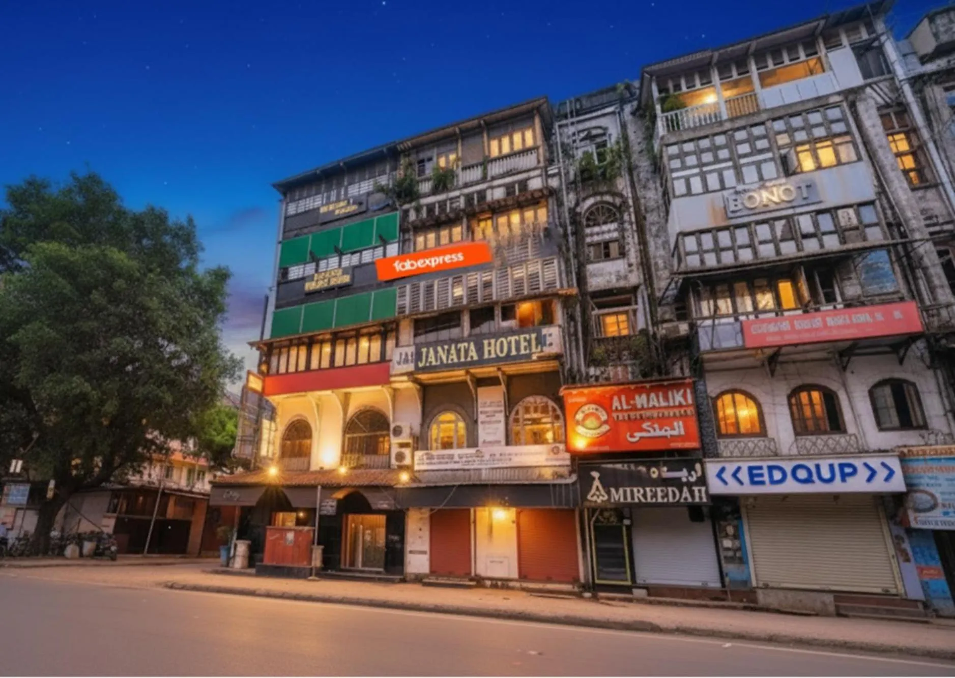 Property building in Via Abad Inn