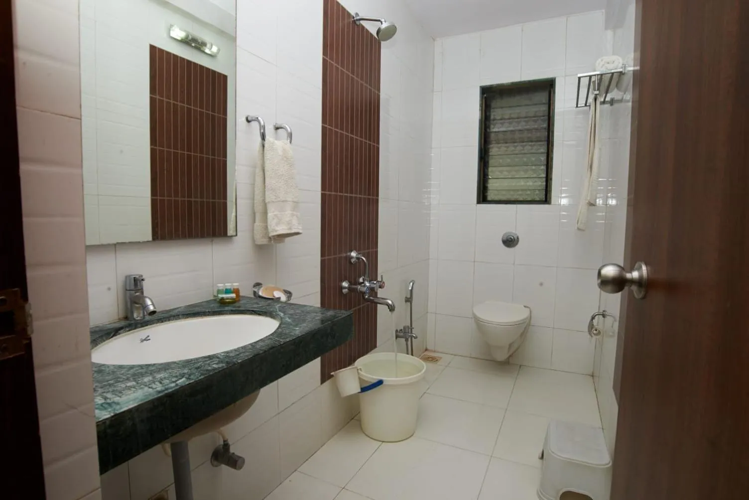 Bathroom in Hotel Sai Sangam