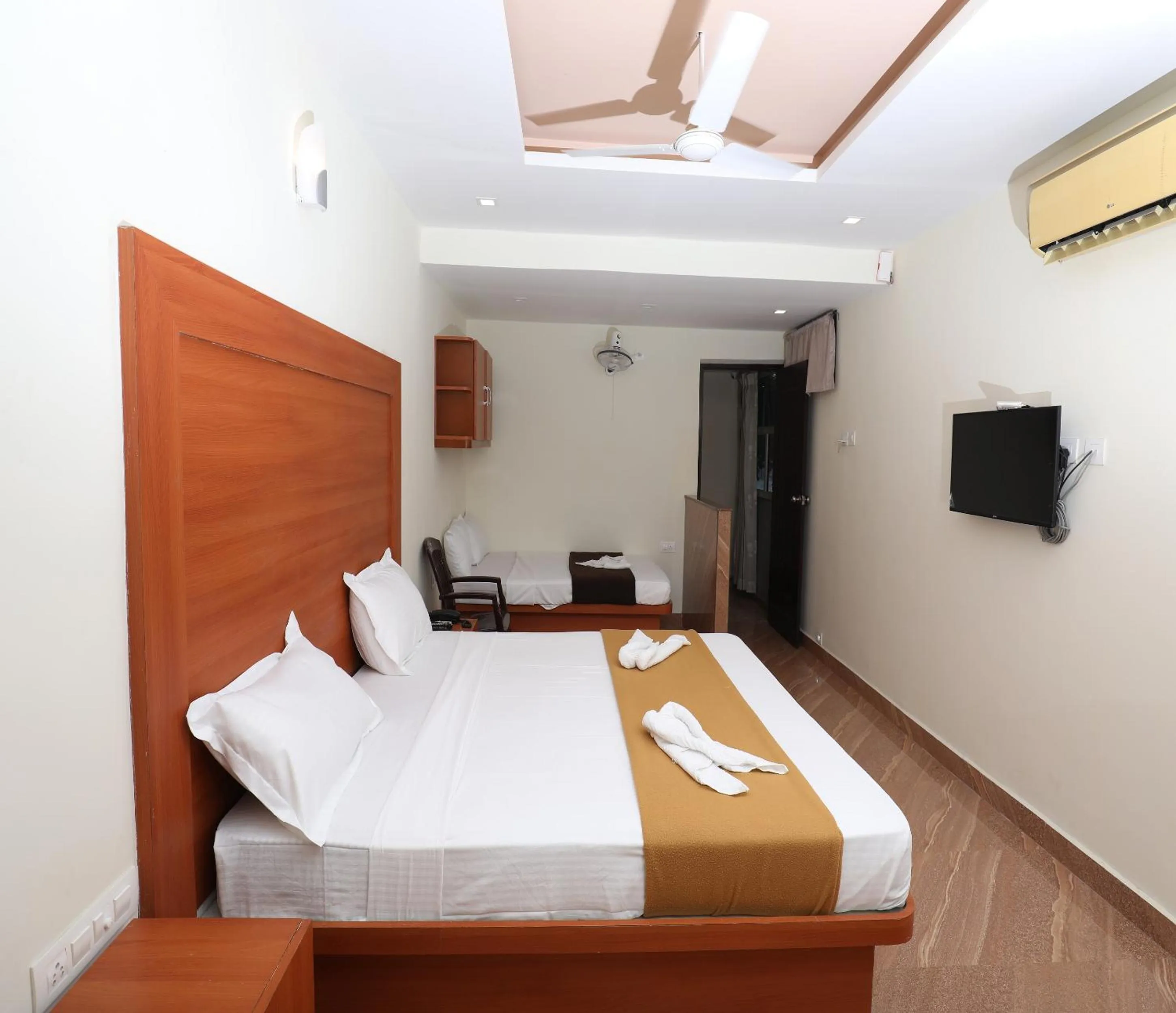 TV and multimedia, Bed in Hotel Rydham