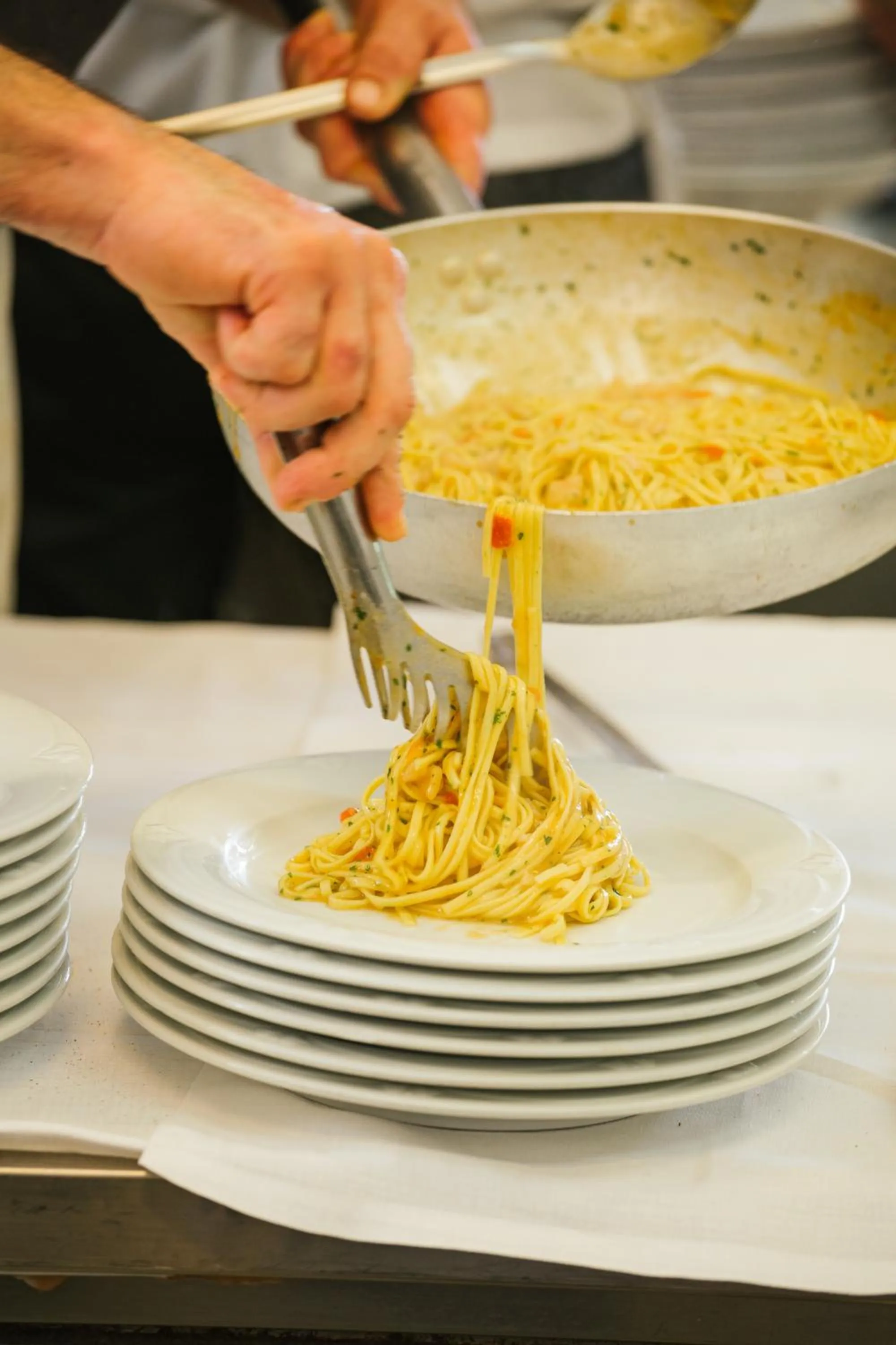 Restaurant/places to eat in Hotel Bristol