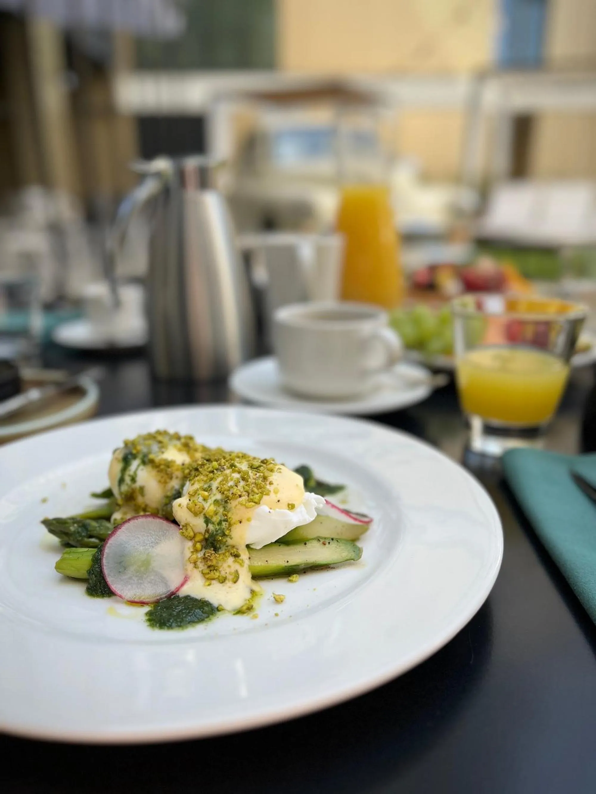 Restaurant/places to eat in Royal Tulip Warsaw Centre