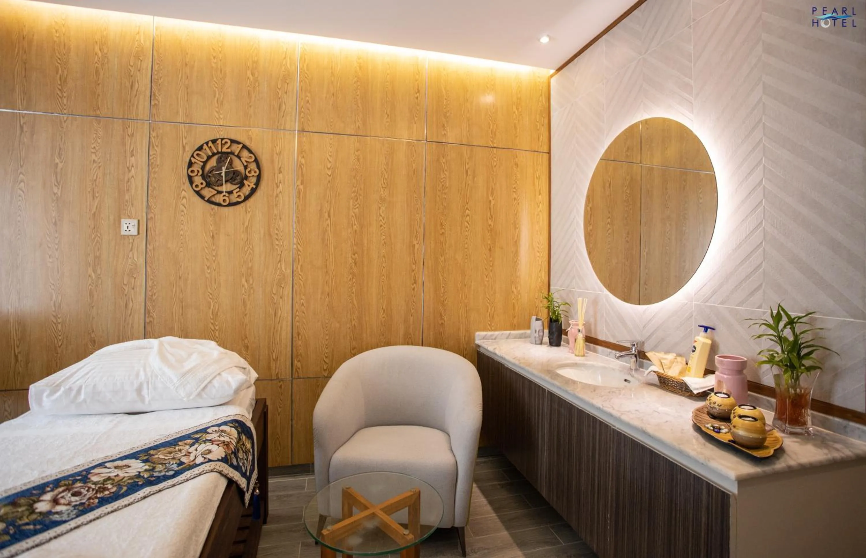 Spa and wellness centre/facilities, Bed in Pearl Hotel