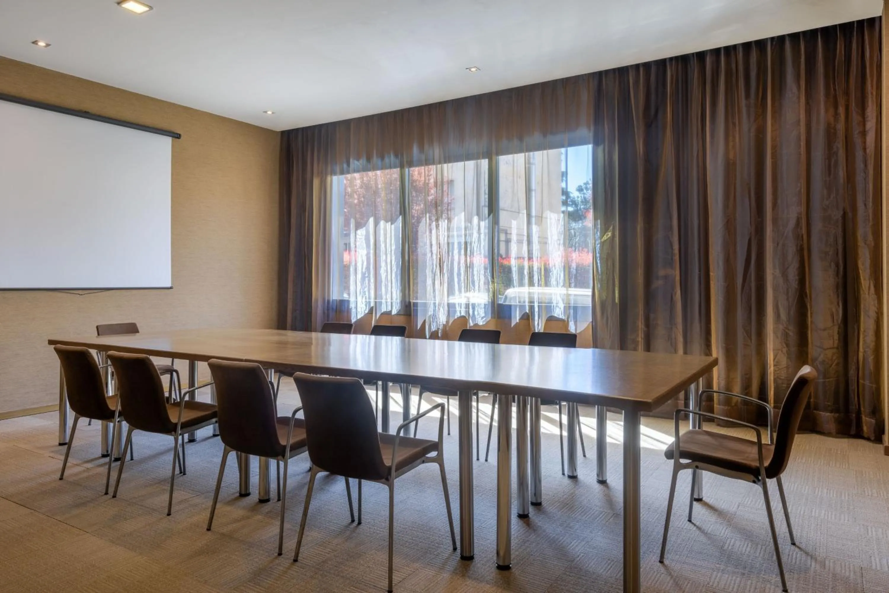 Meeting/conference room in AC Hotel Vicenza by Marriott