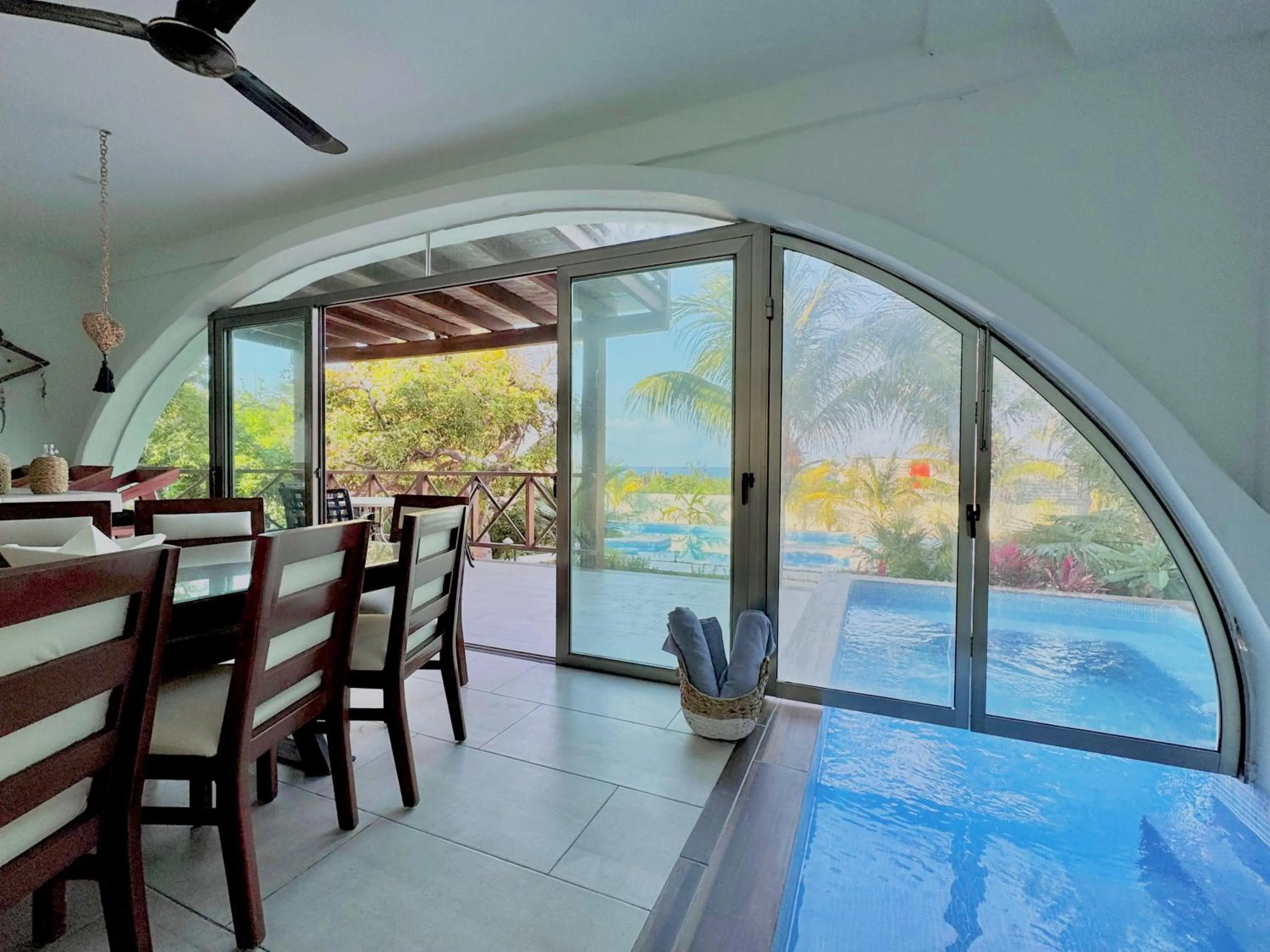 Seating area in Villas Amanecer by Andiani Travel