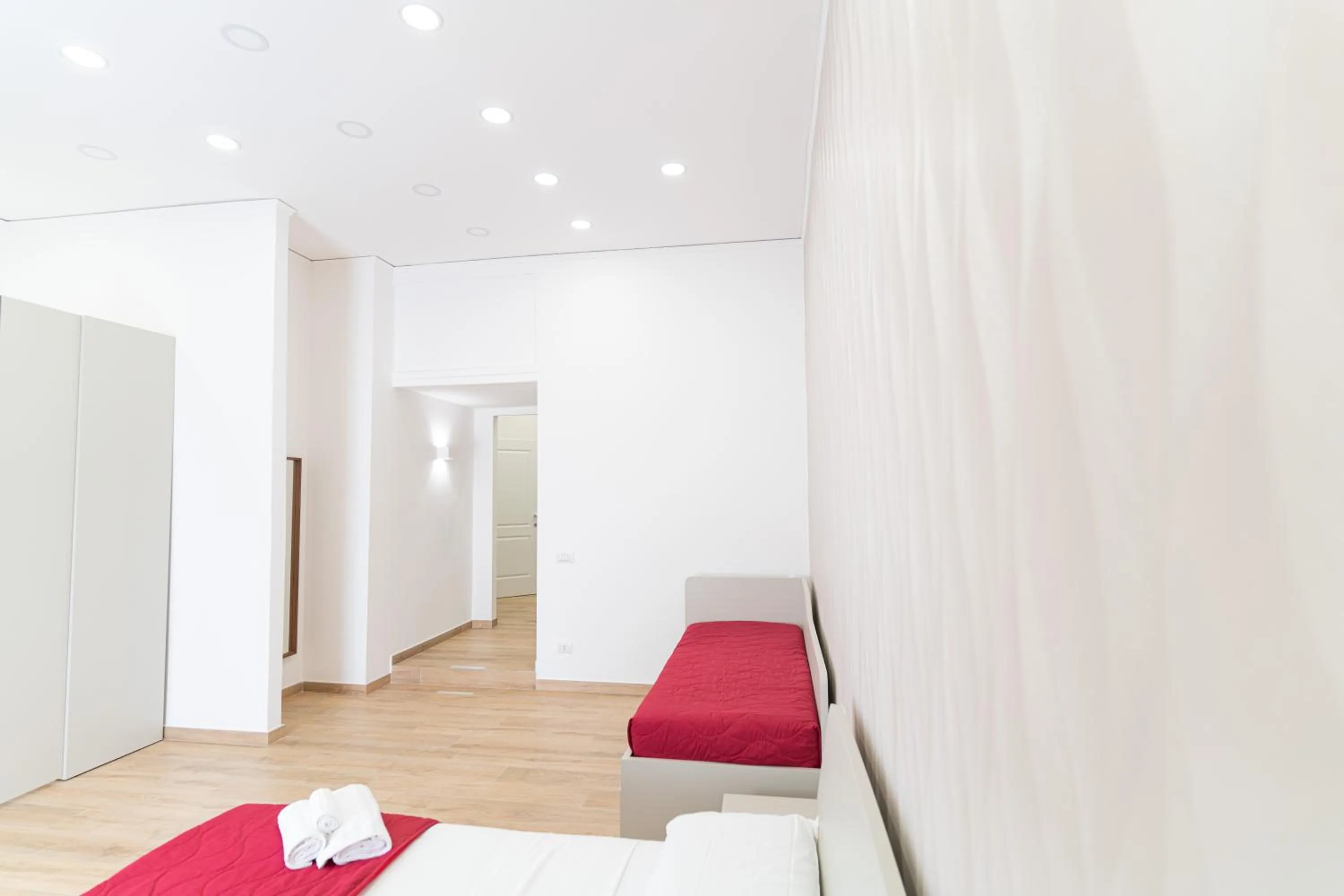 Photo of the whole room, Bed in Toto e Peppino Luxury Rooms