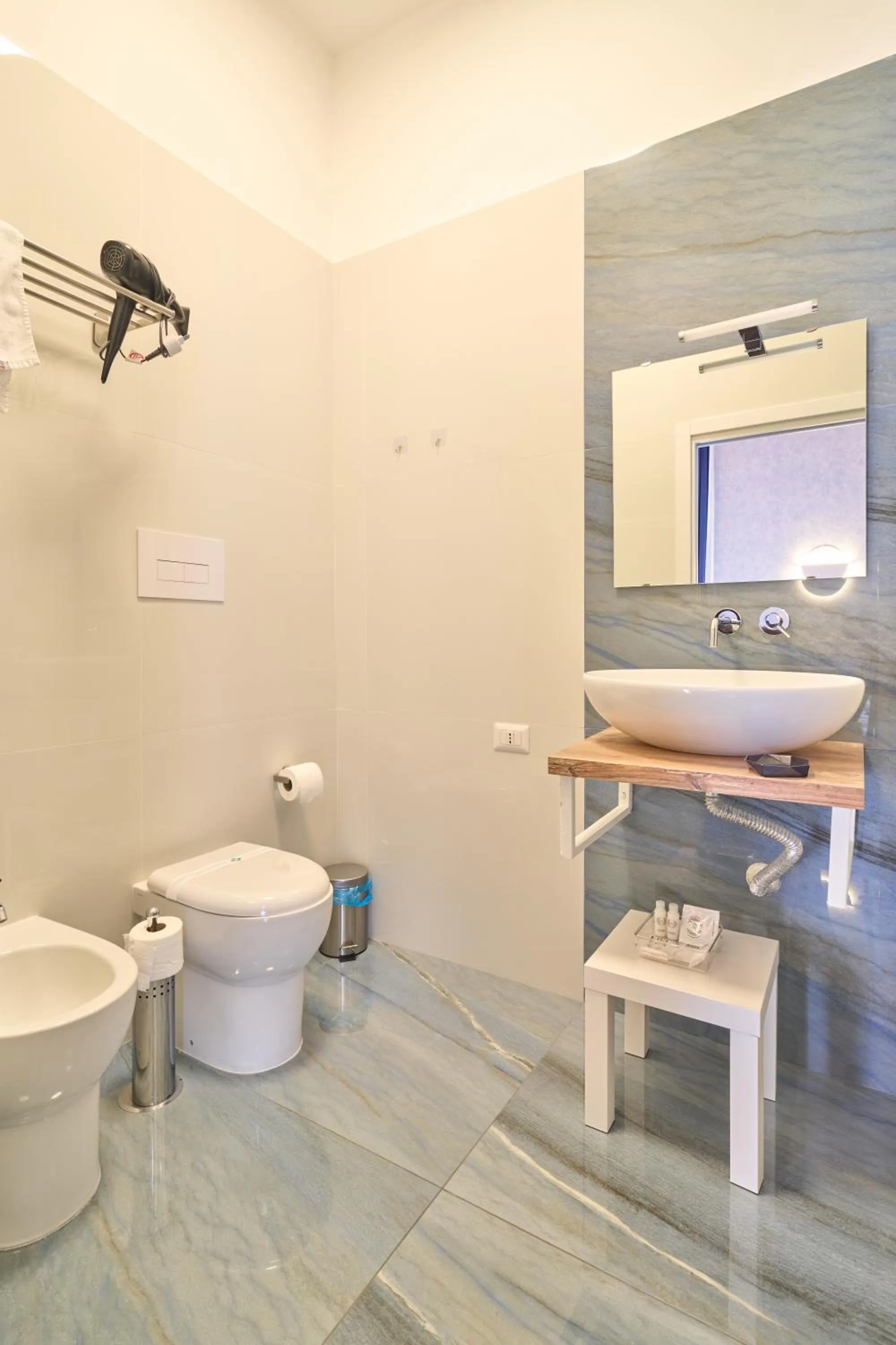 Bathroom in Toto e Peppino Luxury Rooms