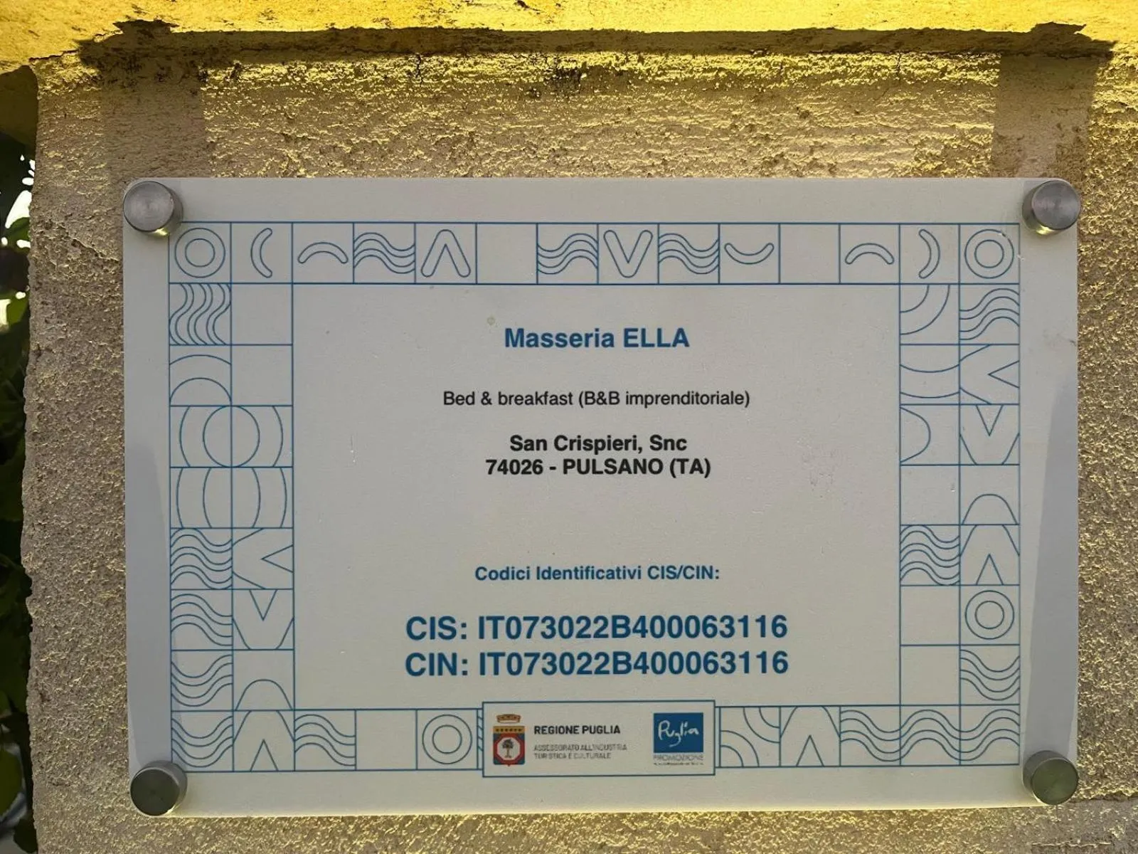 Certificate/Award in Masseria Ella
