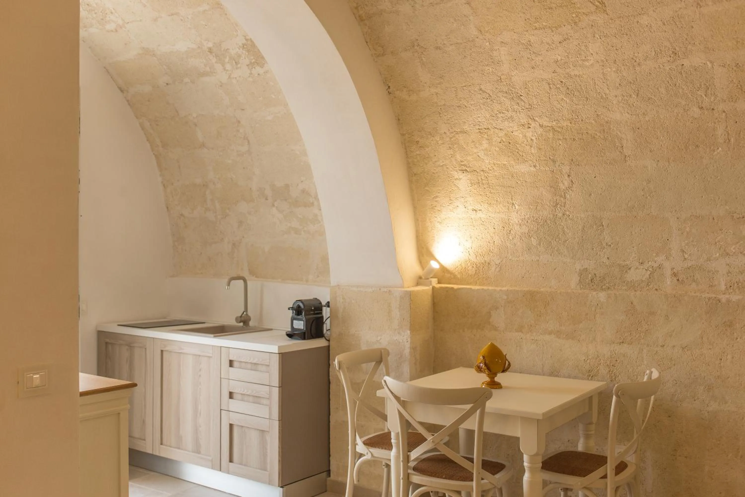 Dining area in Masseria Ella