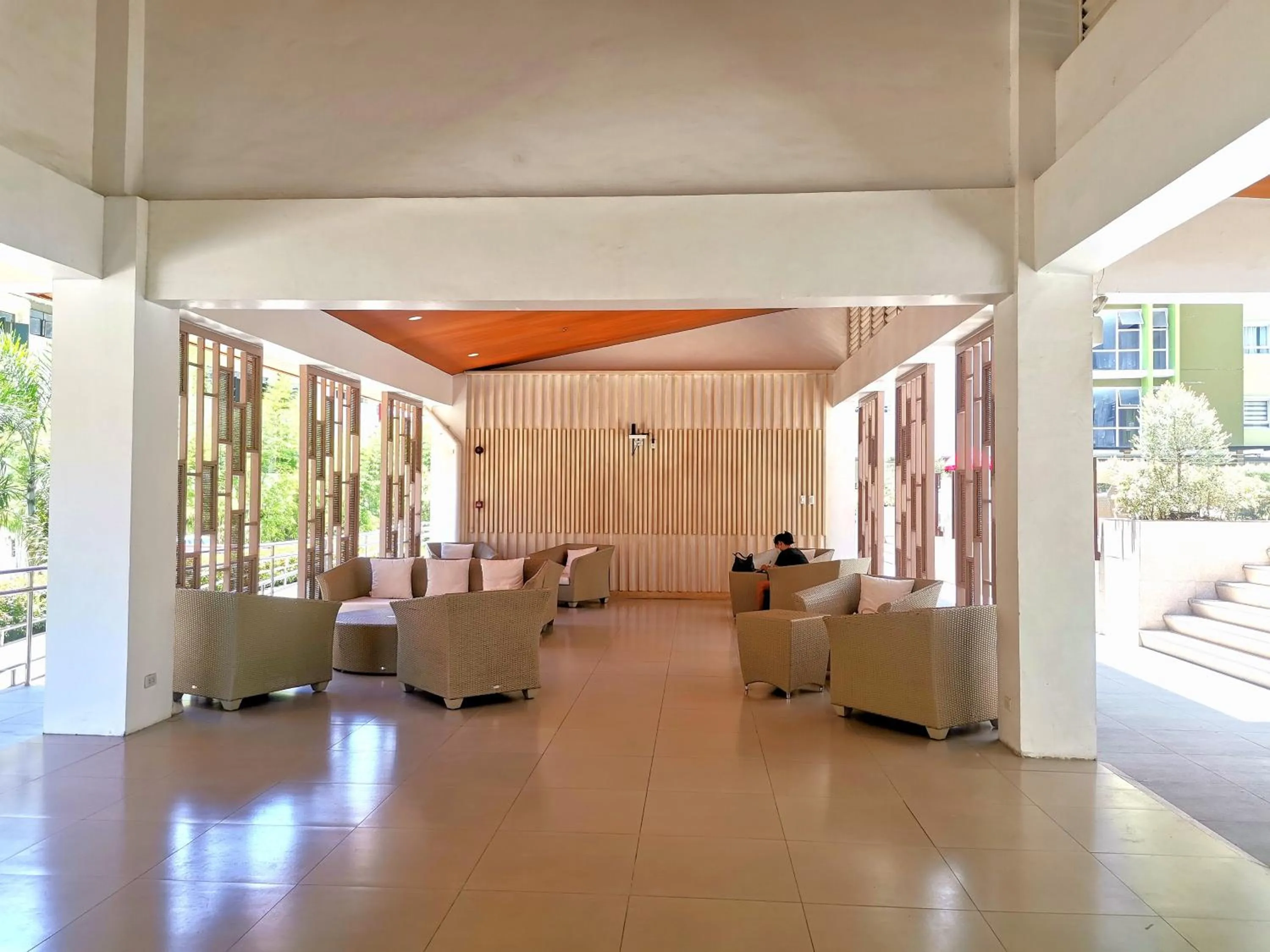 Lobby or reception in Pool View Studio in Mesaverte with Free Pool & Netflix