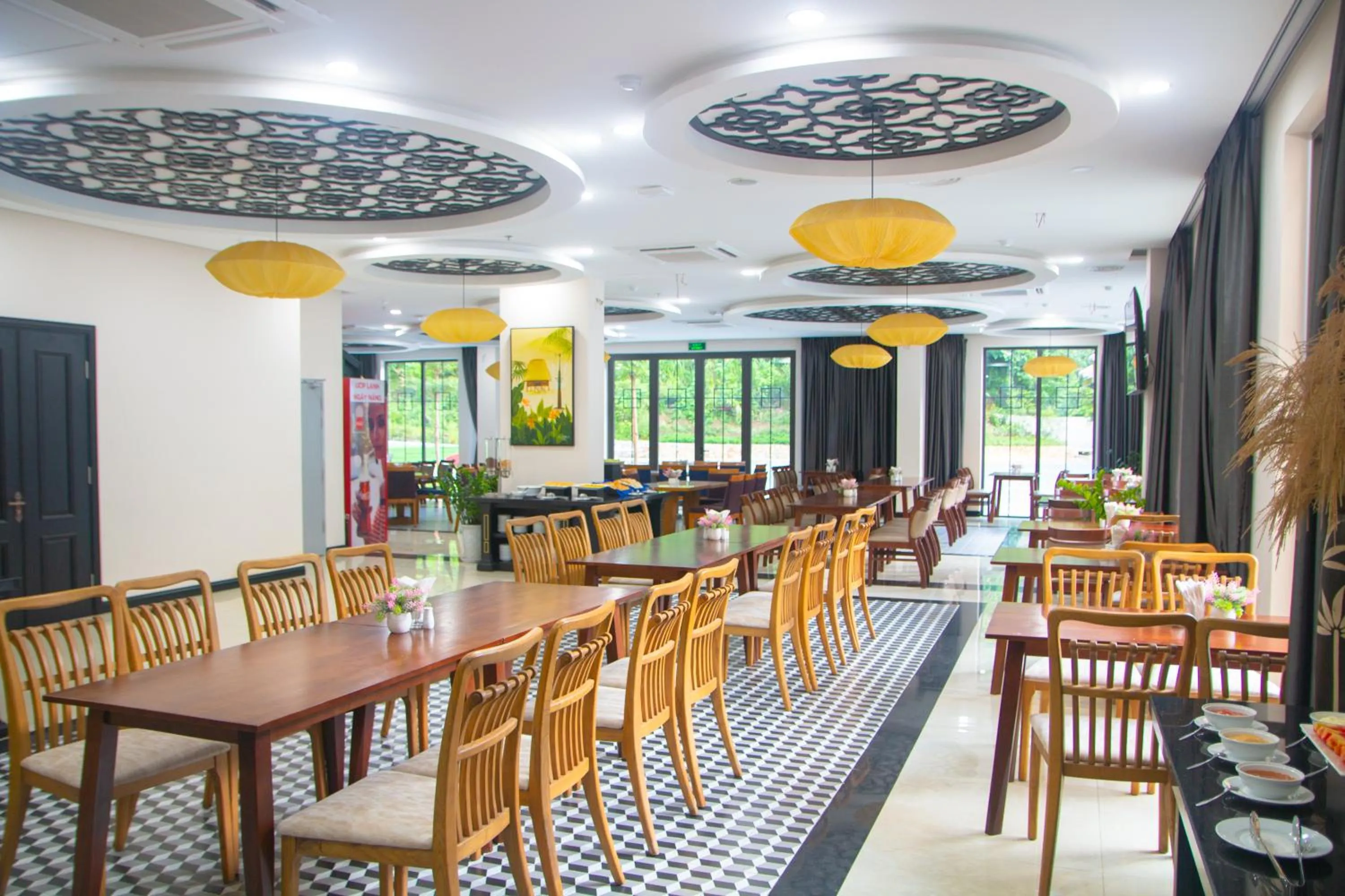 Restaurant/places to eat in Fivitel Cổng Trời Đông Giang - Fivitel Đông Giang Heaven's Gate