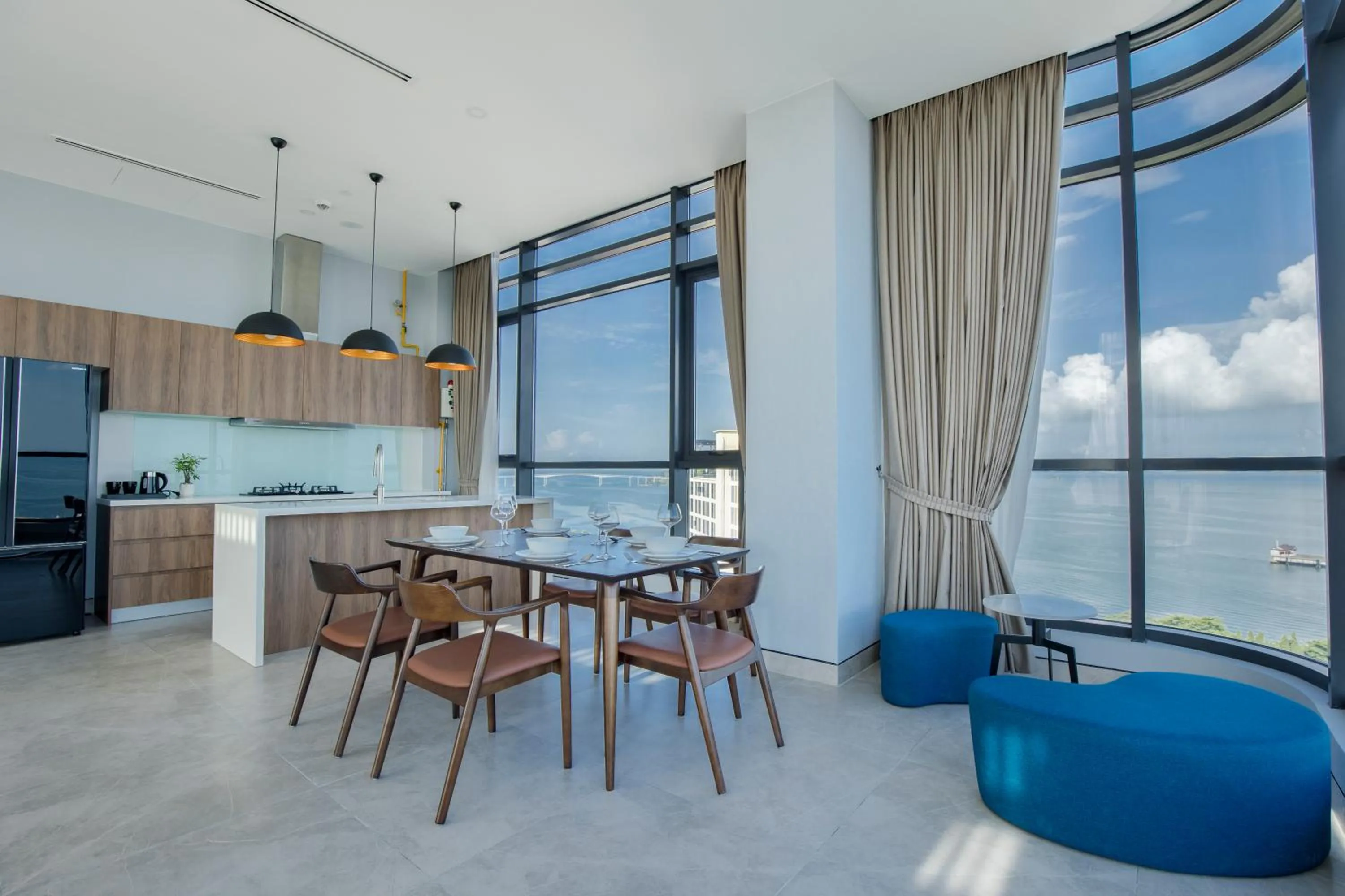 Dining area in Seascape Palace Hotel