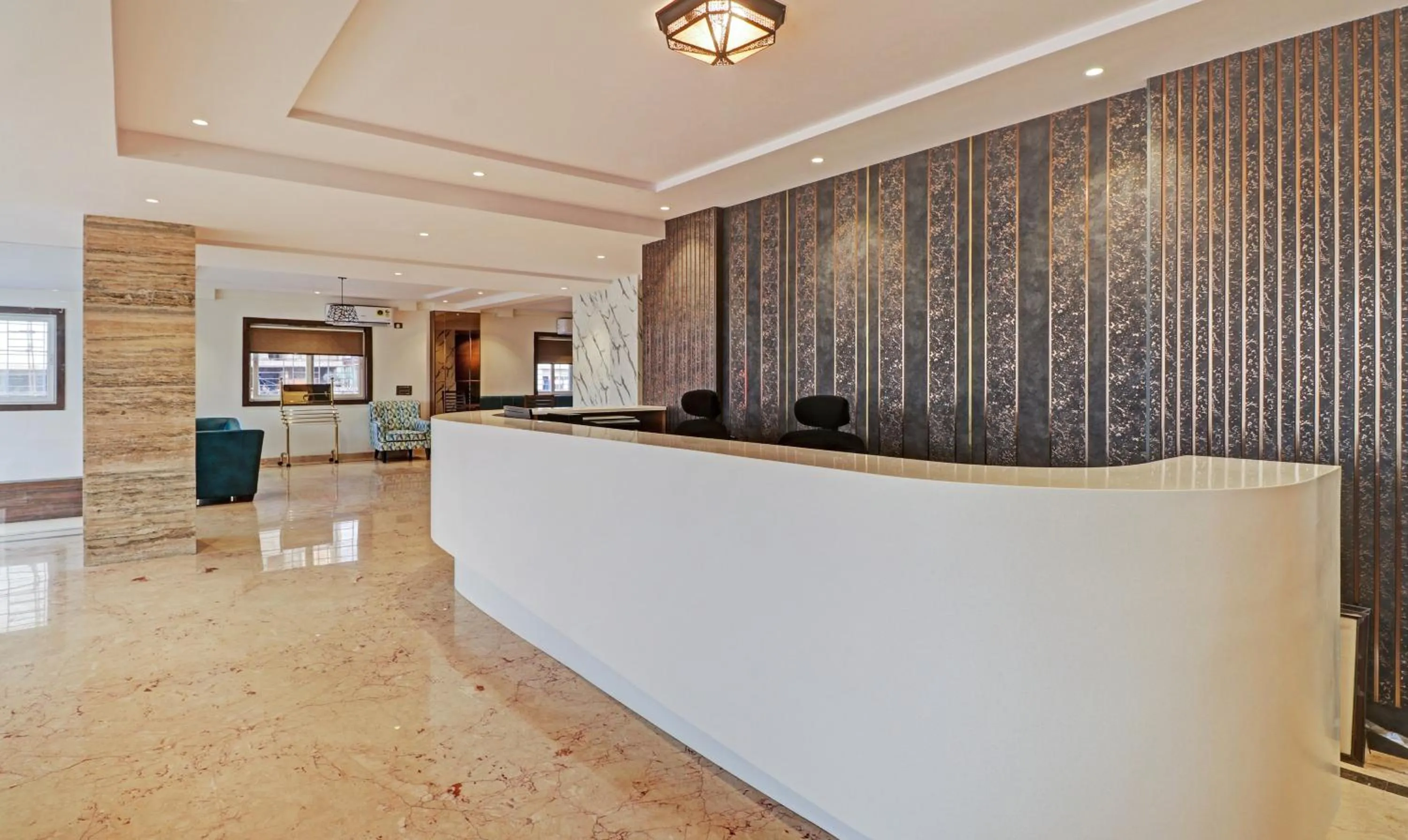 Lobby or reception in Treebo Emora Grand