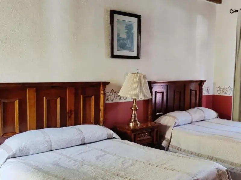 Twin Room in Hotel Hacienda San Miguel Regla Twin Room in Hotel Hacienda San Miguel Regla