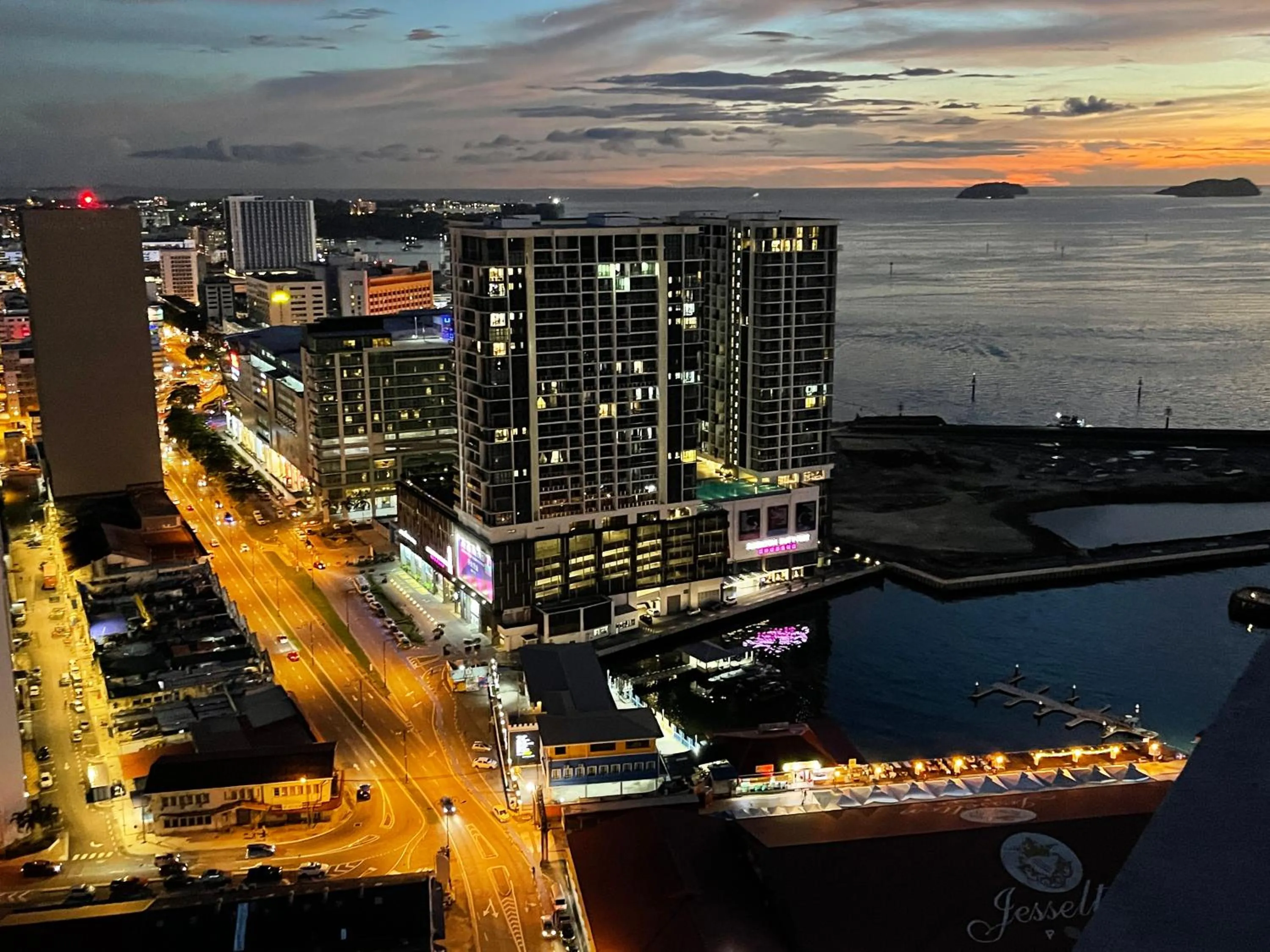 City view in Alawa @ Jesselton Quay Kota Kinabalu