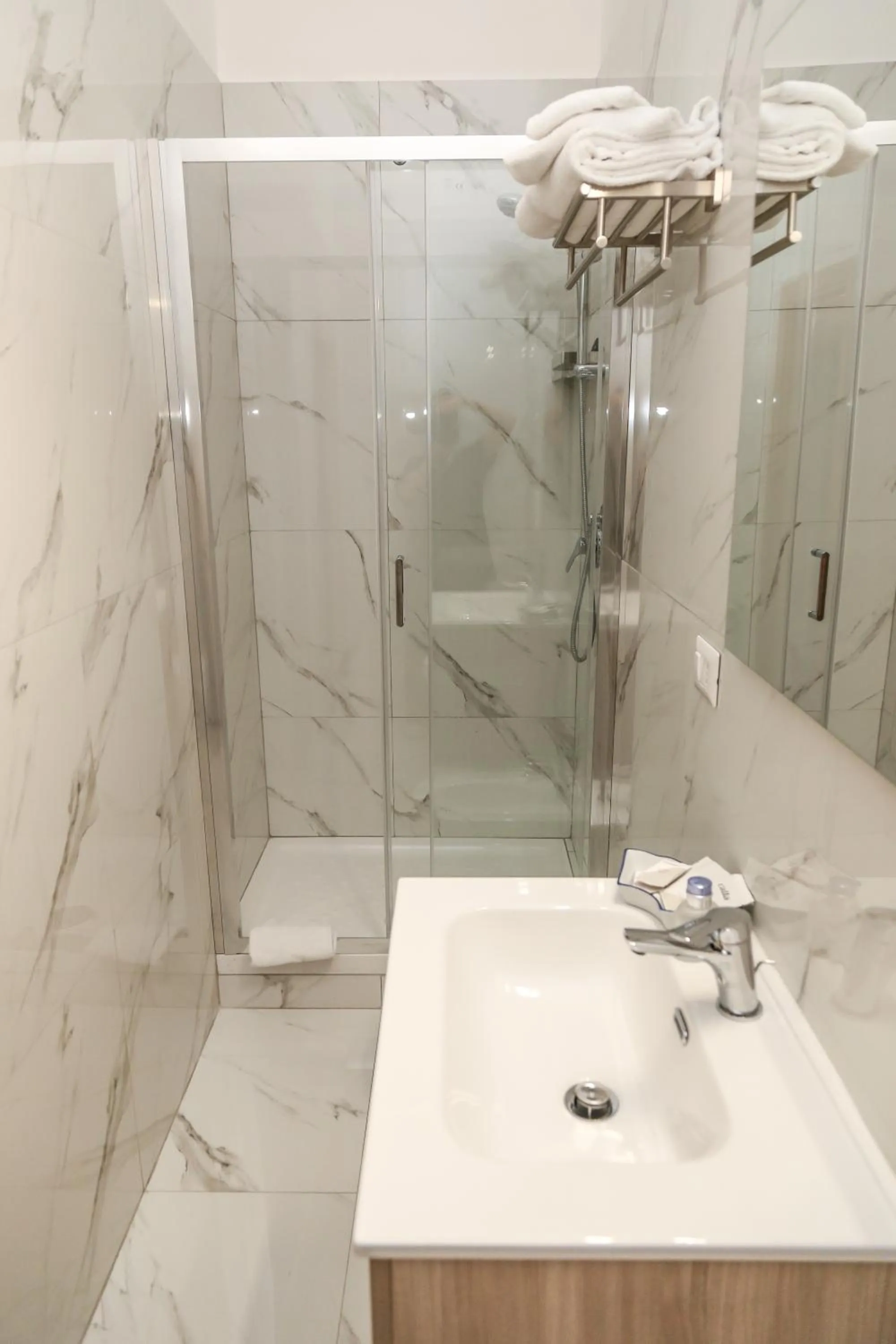 Bathroom in Albergo Athena