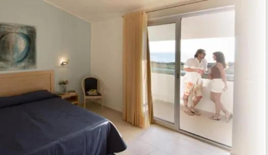 Photo of the whole room in Parco Della Rocca