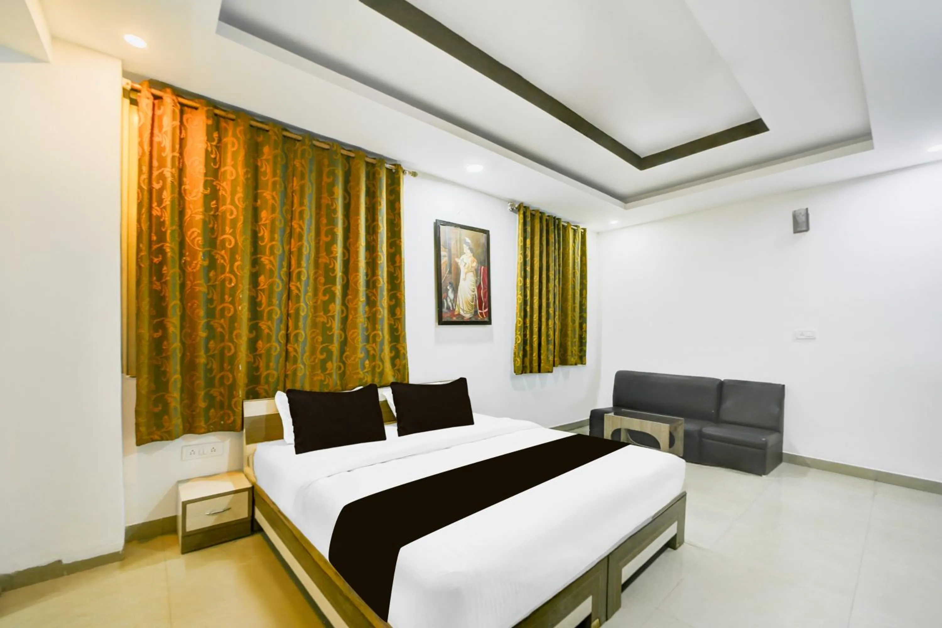 Bedroom, Bed in Collection O Shahpura Lakeview Formerly Hotel Royal Villa