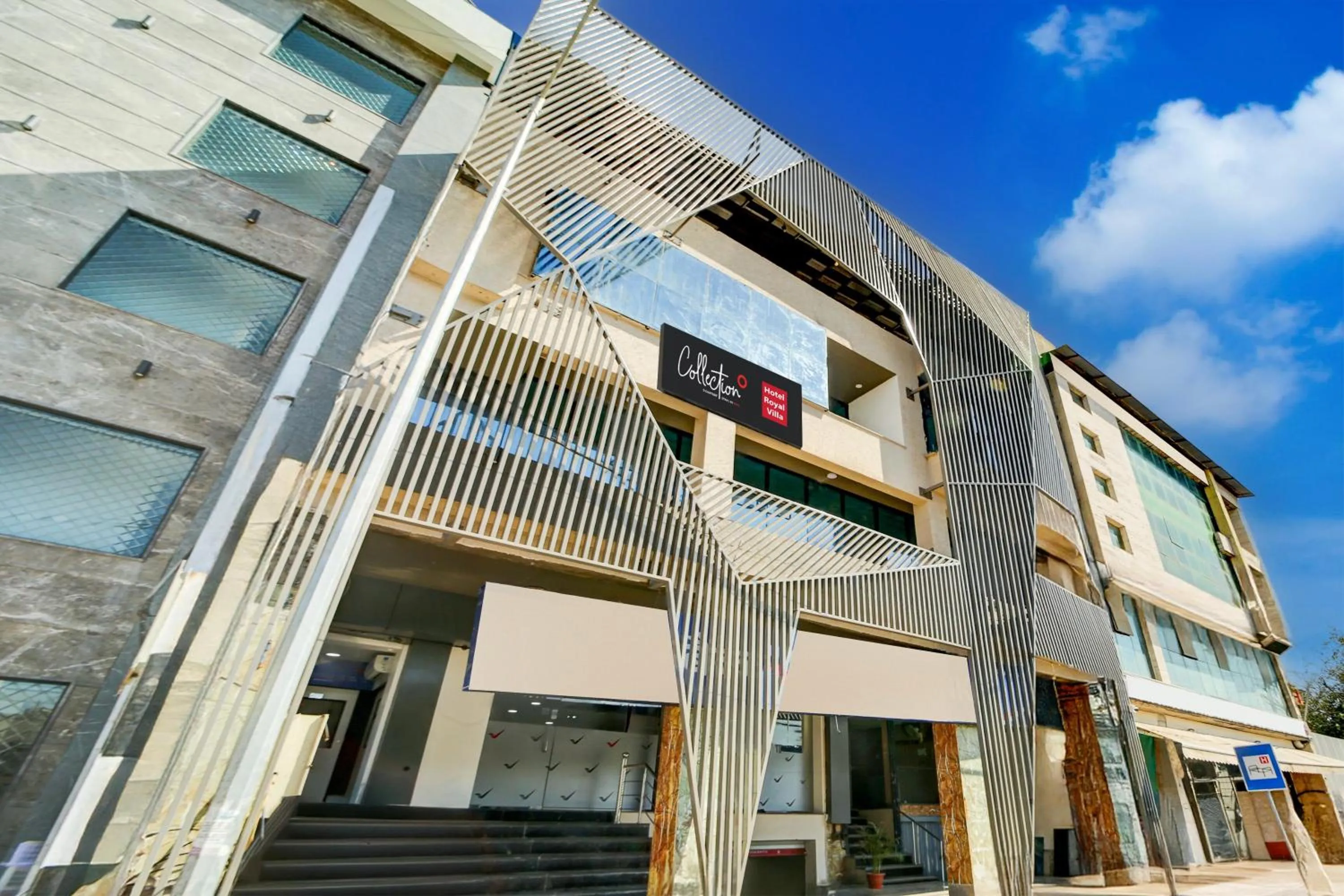 Facade/entrance in Collection O Shahpura Lakeview Formerly Hotel Royal Villa