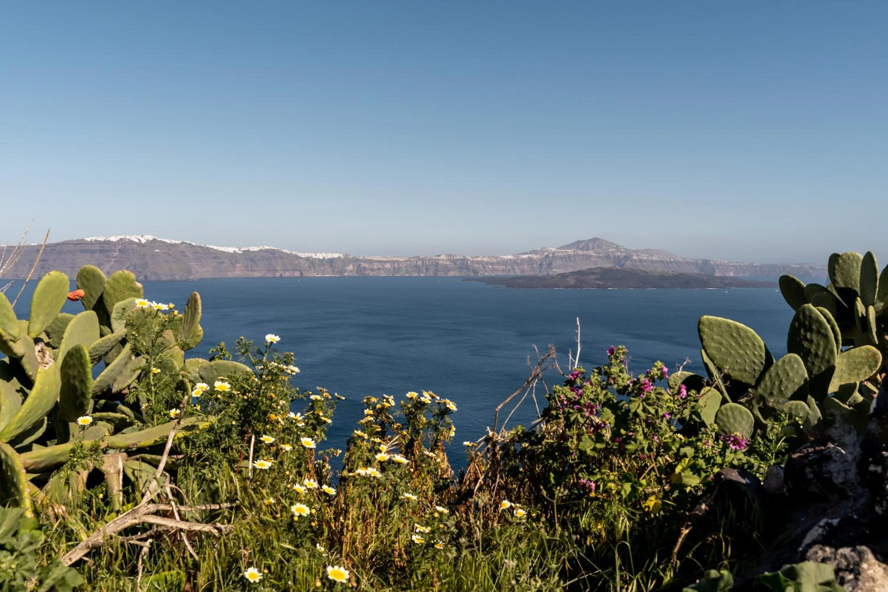 Property building in Evanthia Best View Thirassia Island Hotel