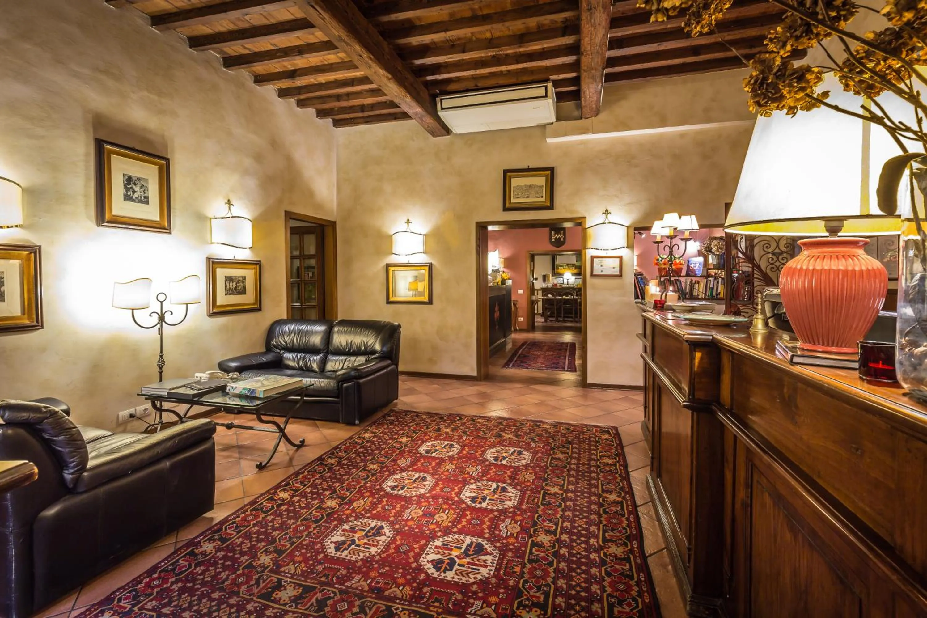 Lobby or reception in Hotel Mario's