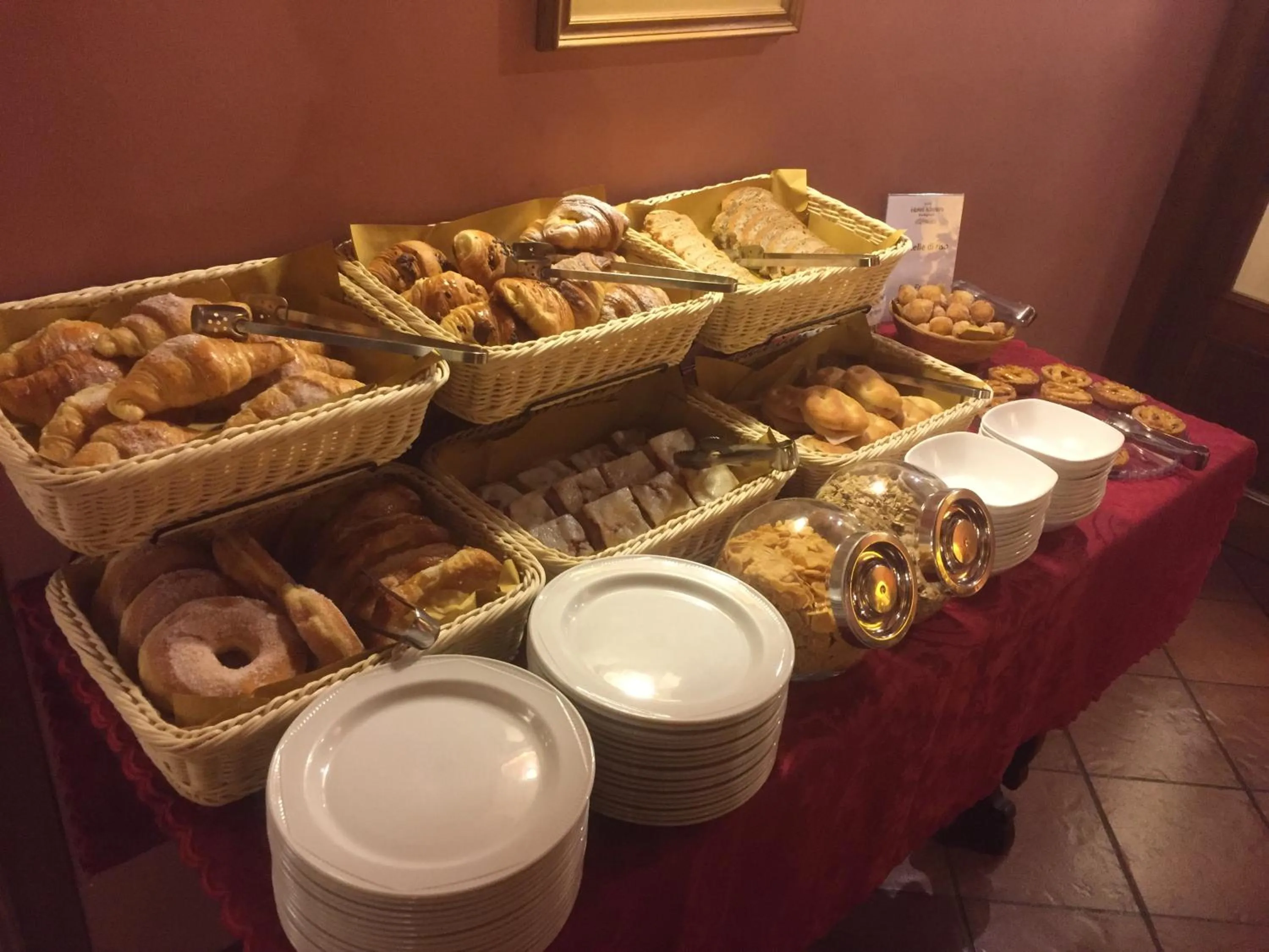 Buffet breakfast in Hotel Mario's