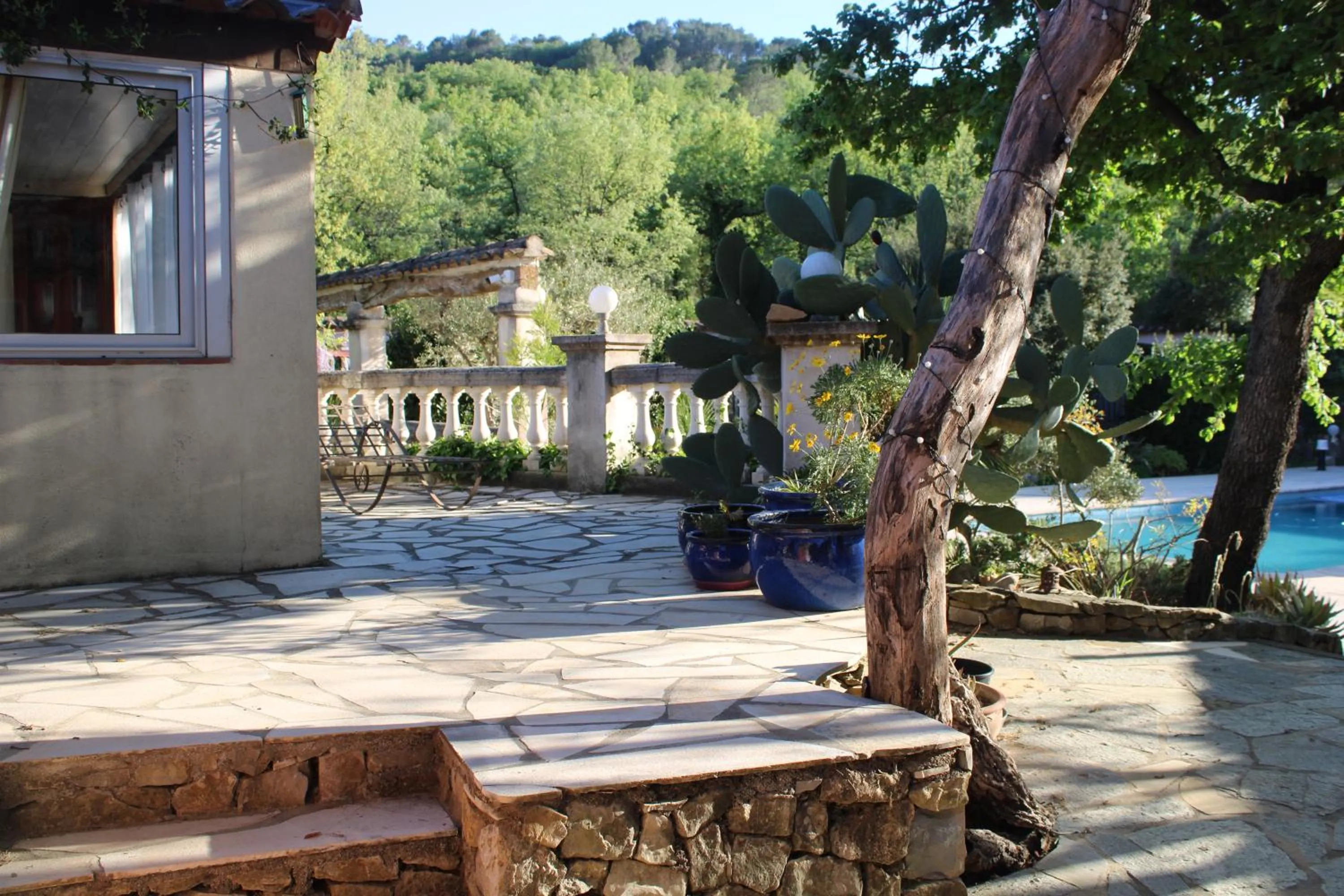 Garden in Les Secrets du Défends