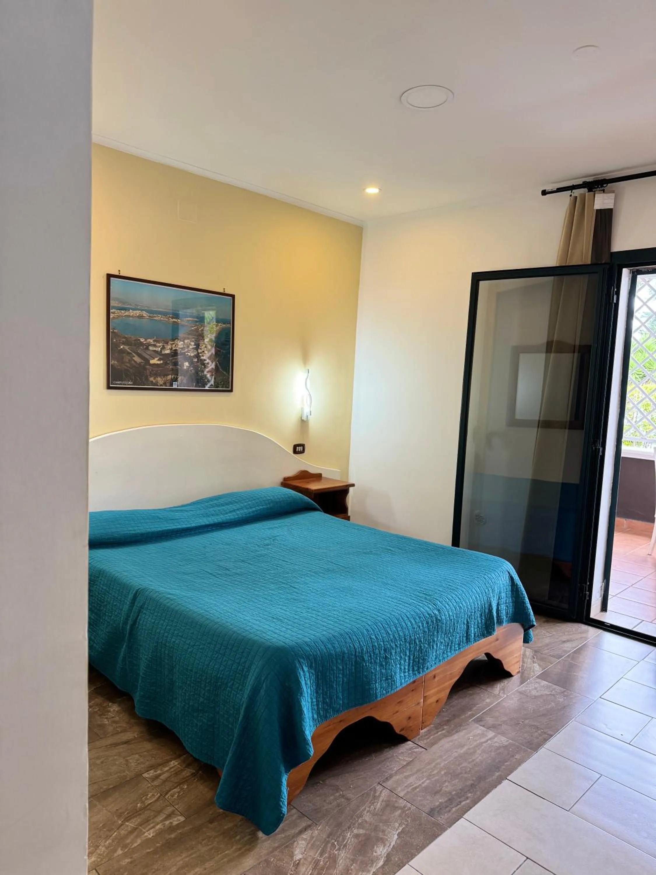 Bedroom, Bed in Hotel Federico II