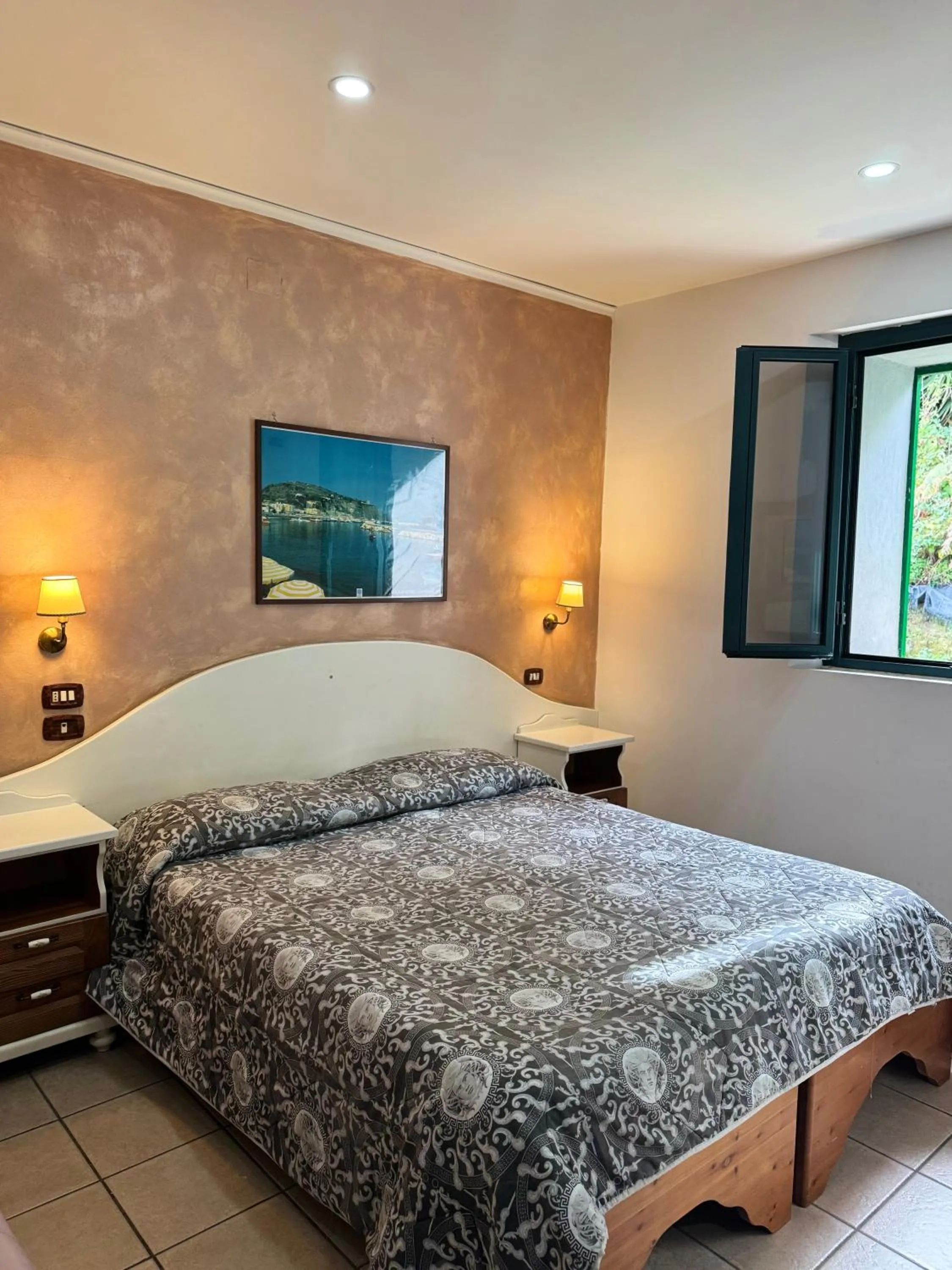 Bedroom, Bed in Hotel Federico II