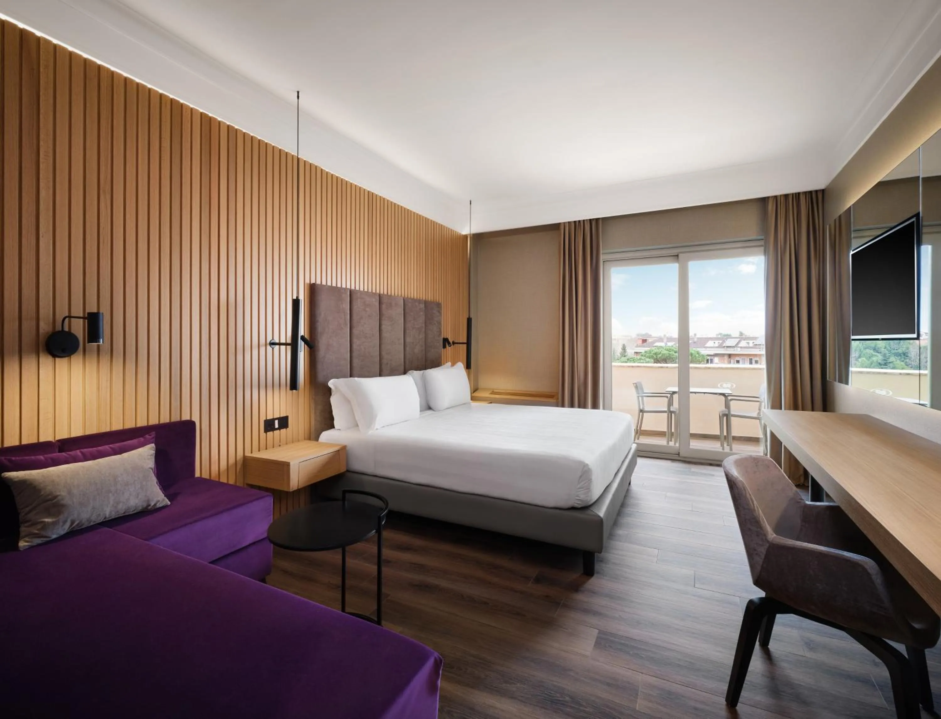 Photo of the whole room, Bed in Crowne Plaza Rome St. Peter's by IHG