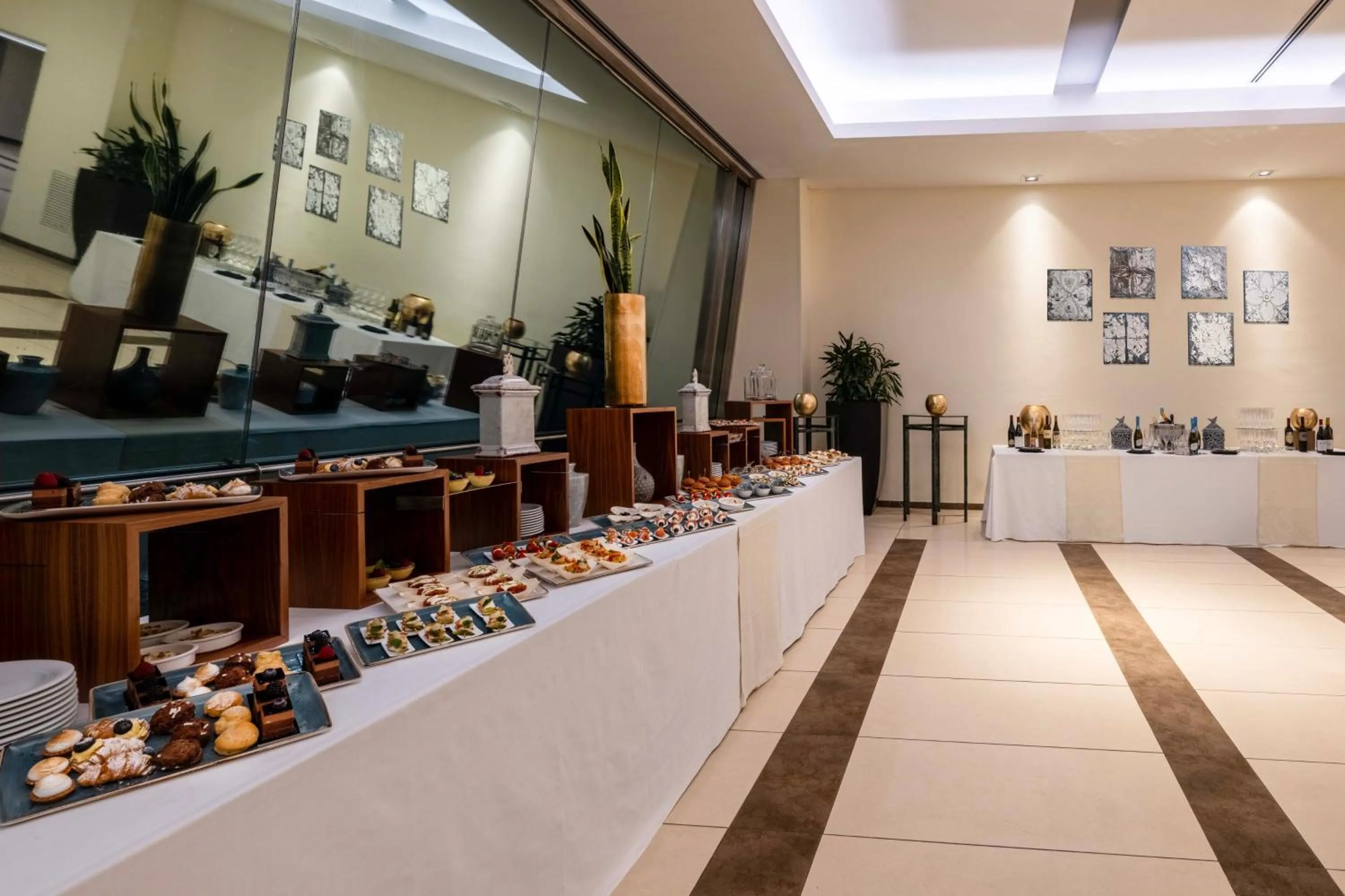 Meeting/conference room in Crowne Plaza Rome St. Peter's by IHG