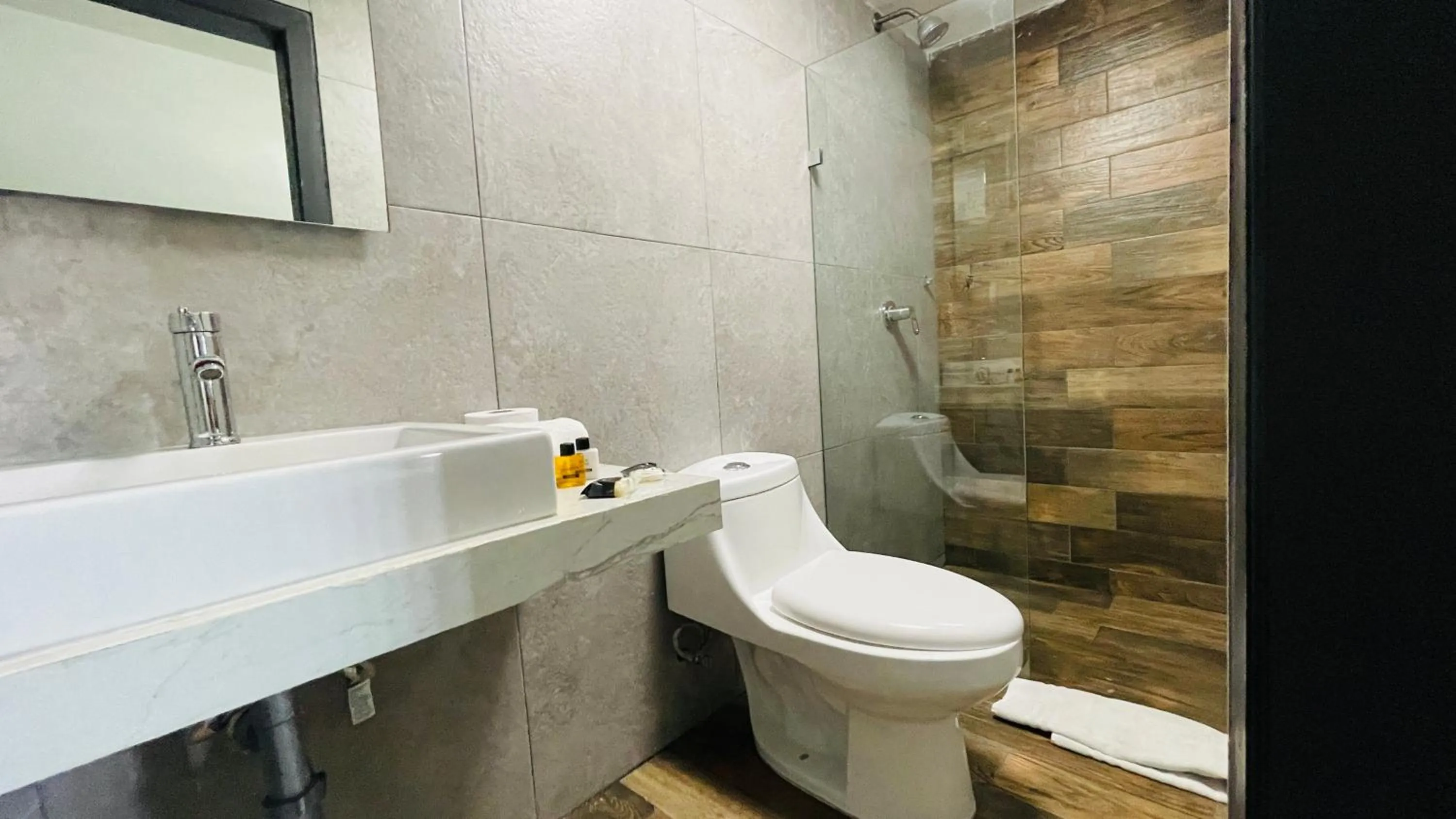 Bathroom in HIT Merida Hotel Boutique