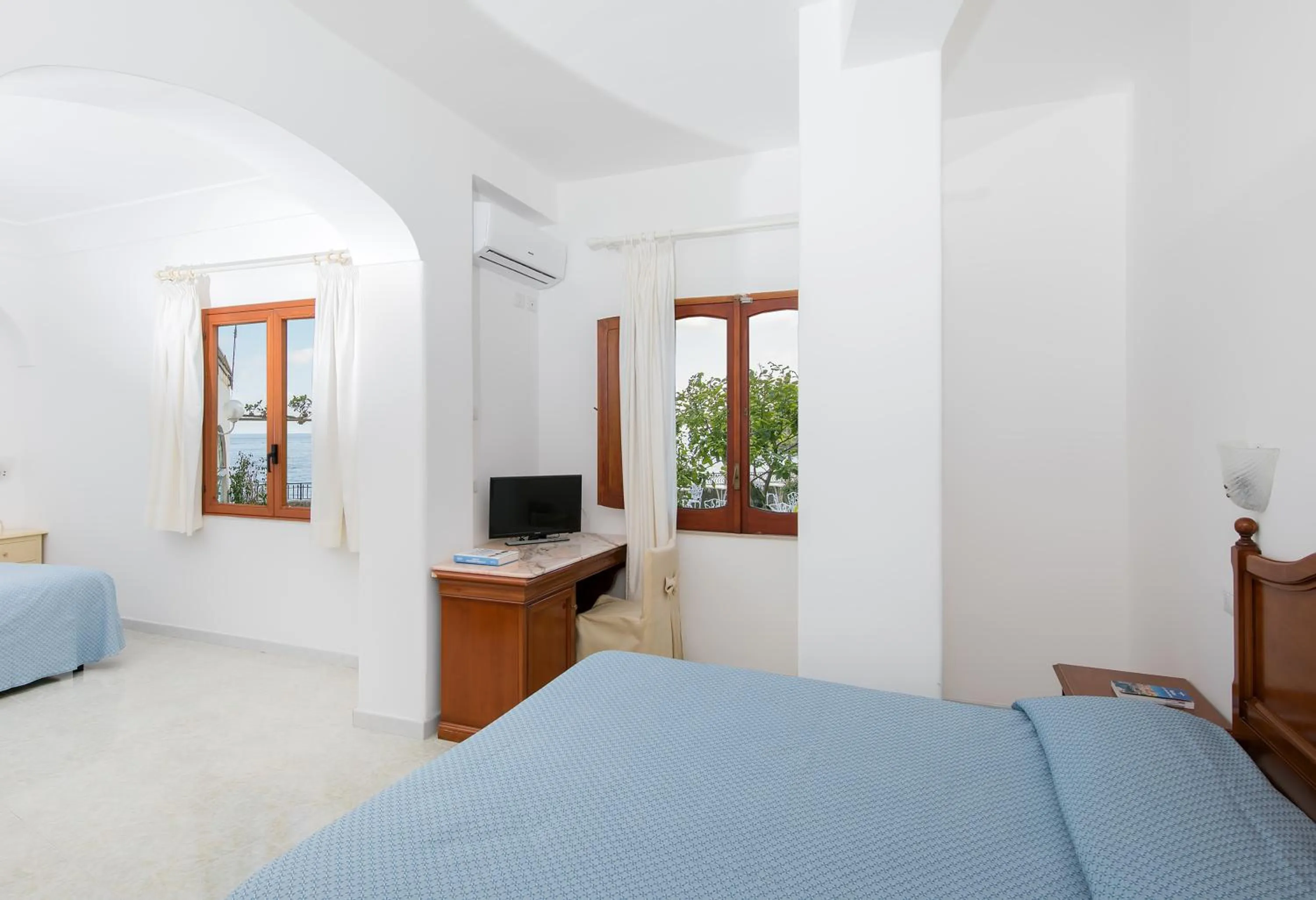 Photo of the whole room, Bed in Hotel Pupetto