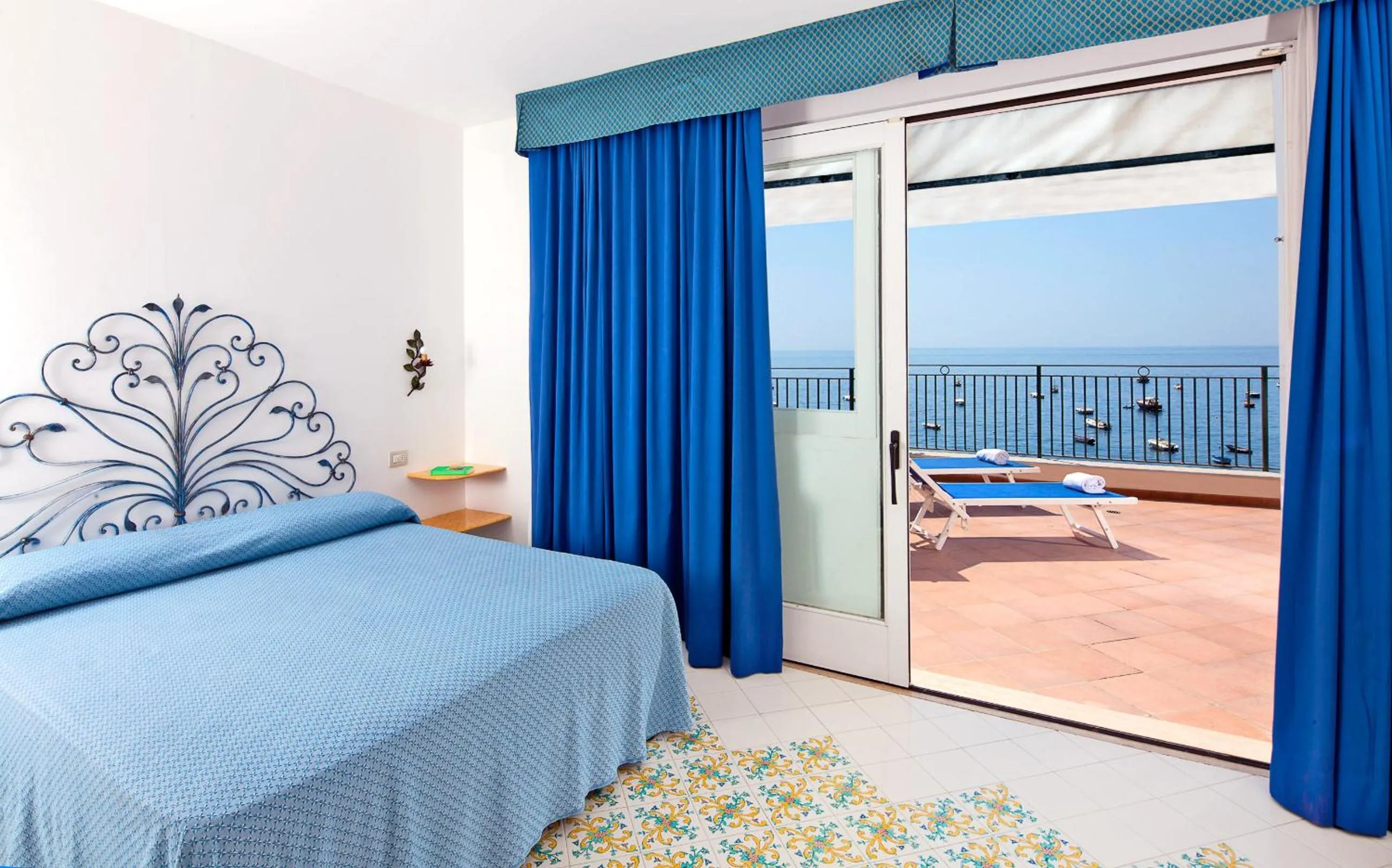 Photo of the whole room, Bed in Hotel Pupetto