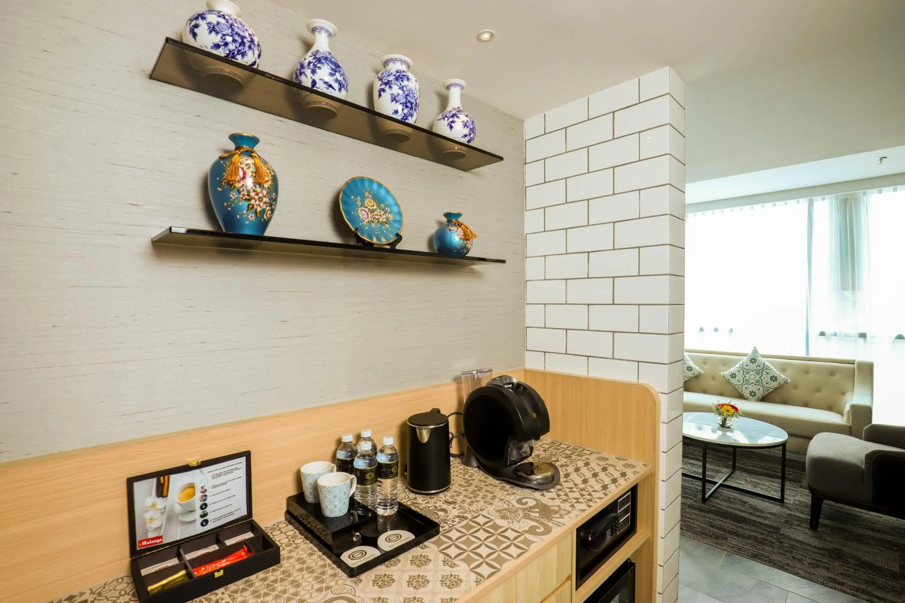 Coffee/tea facilities in Santa Grand Signature Kuala Lumpur